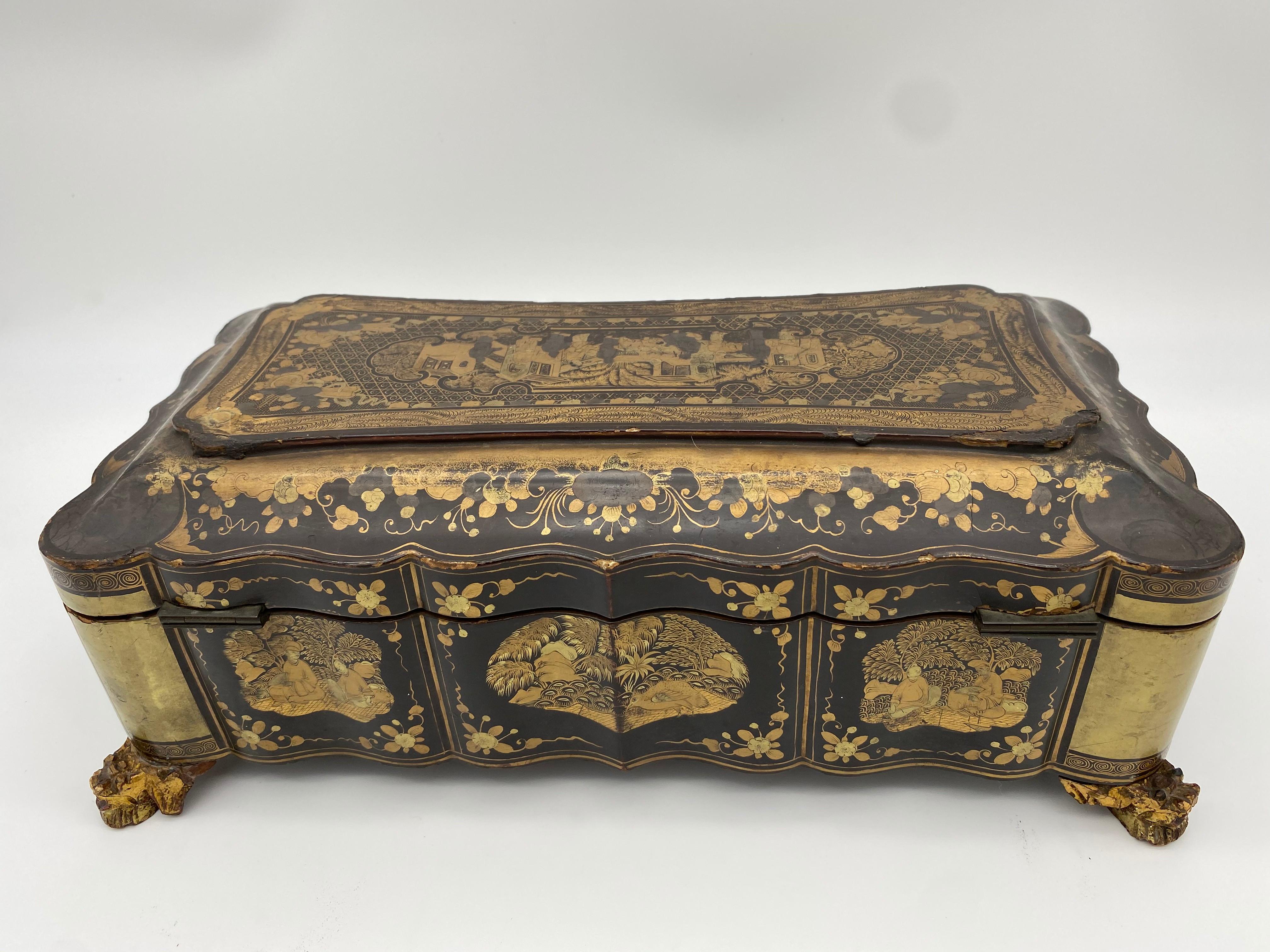 19th Century Chinese Lacquer Gaming Box For Sale 2