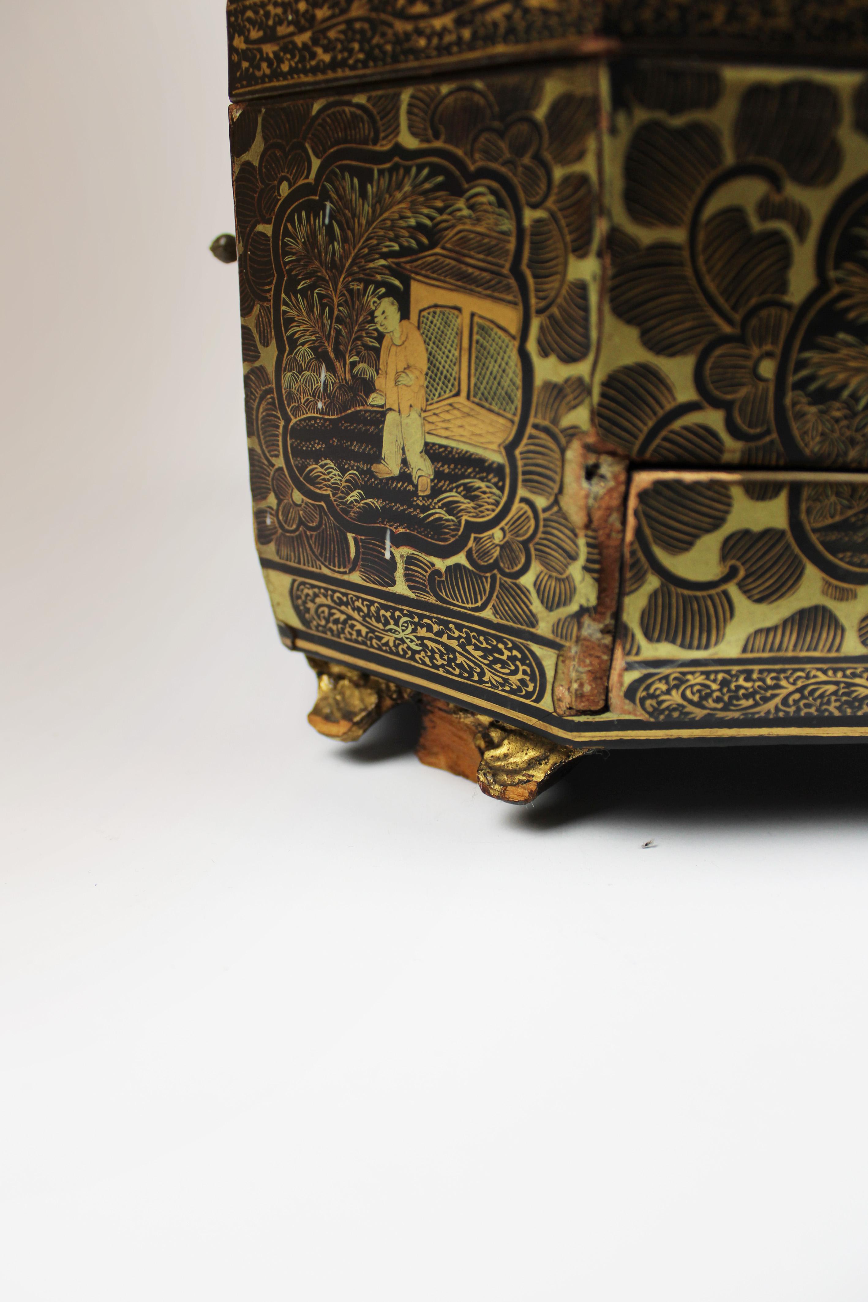 19th Century Chinese Lacquer Sewing Box Antique Chinoiserie Black Gilt For Sale 3