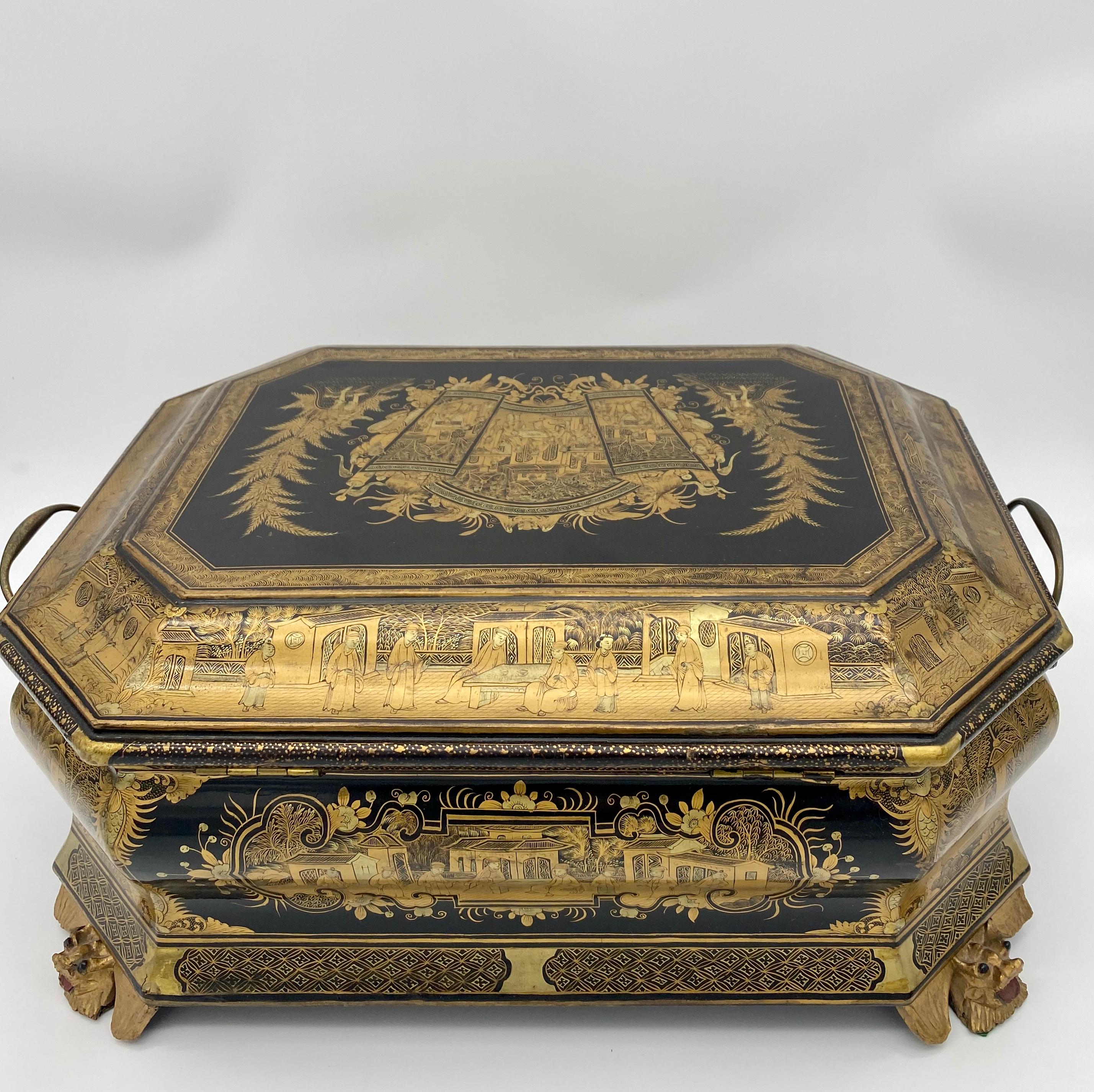 19th Century Chinese Lacquer Sewing Box For Sale 4