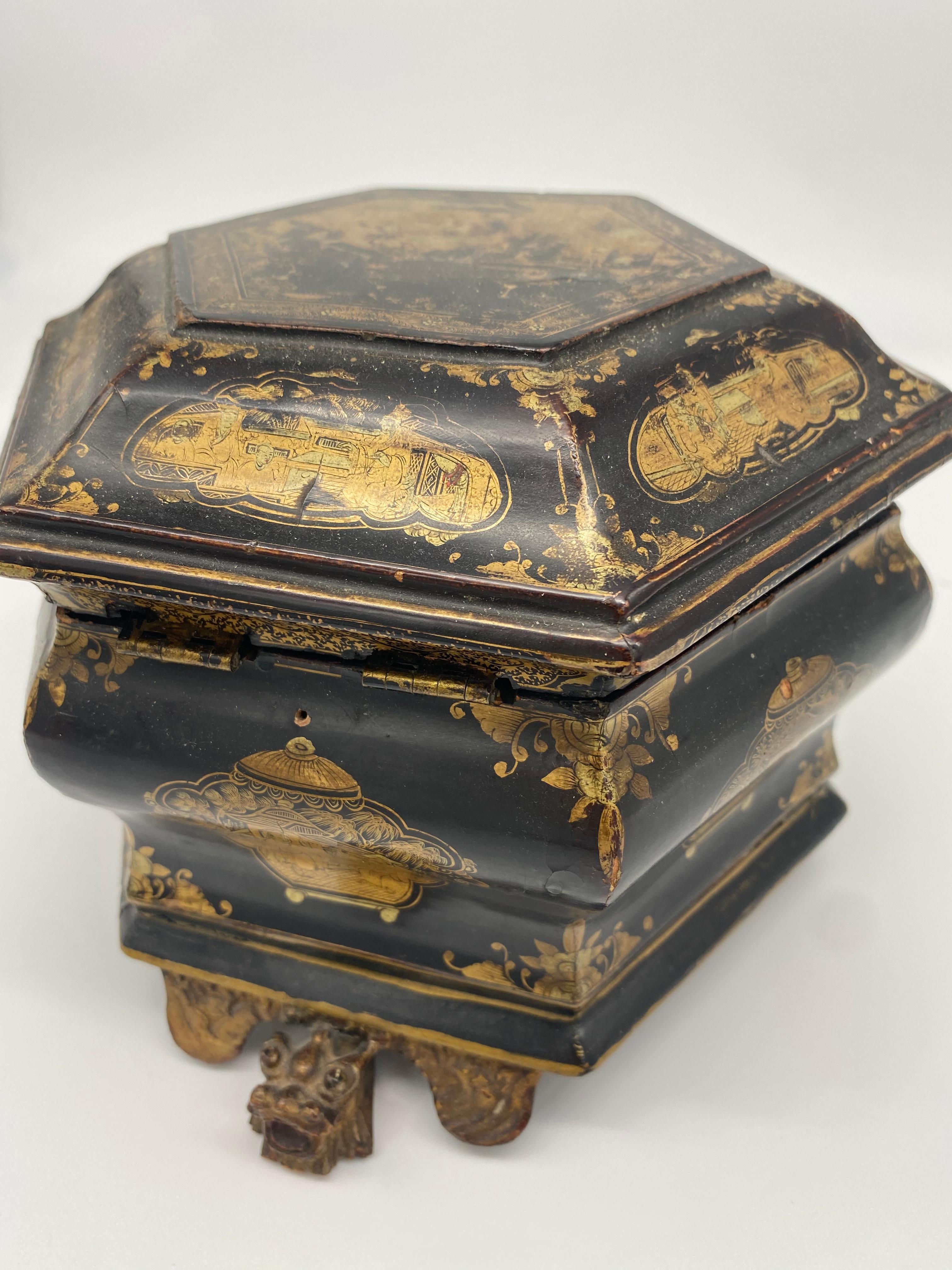 Qing 19th Century Chinese Lacquer Tea Caddy For Sale