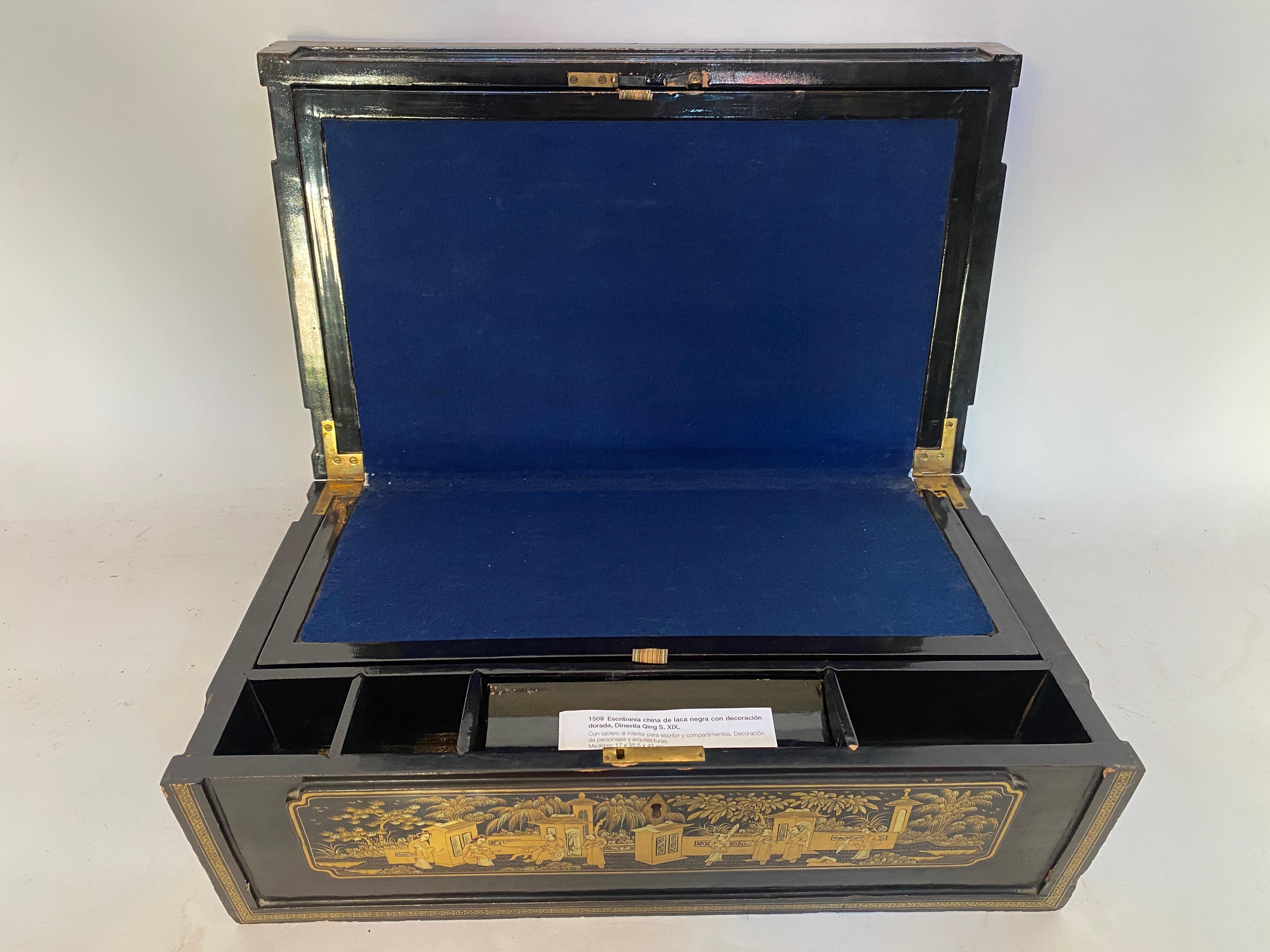 Caja de escritura china lacada del siglo XIX Chino en venta