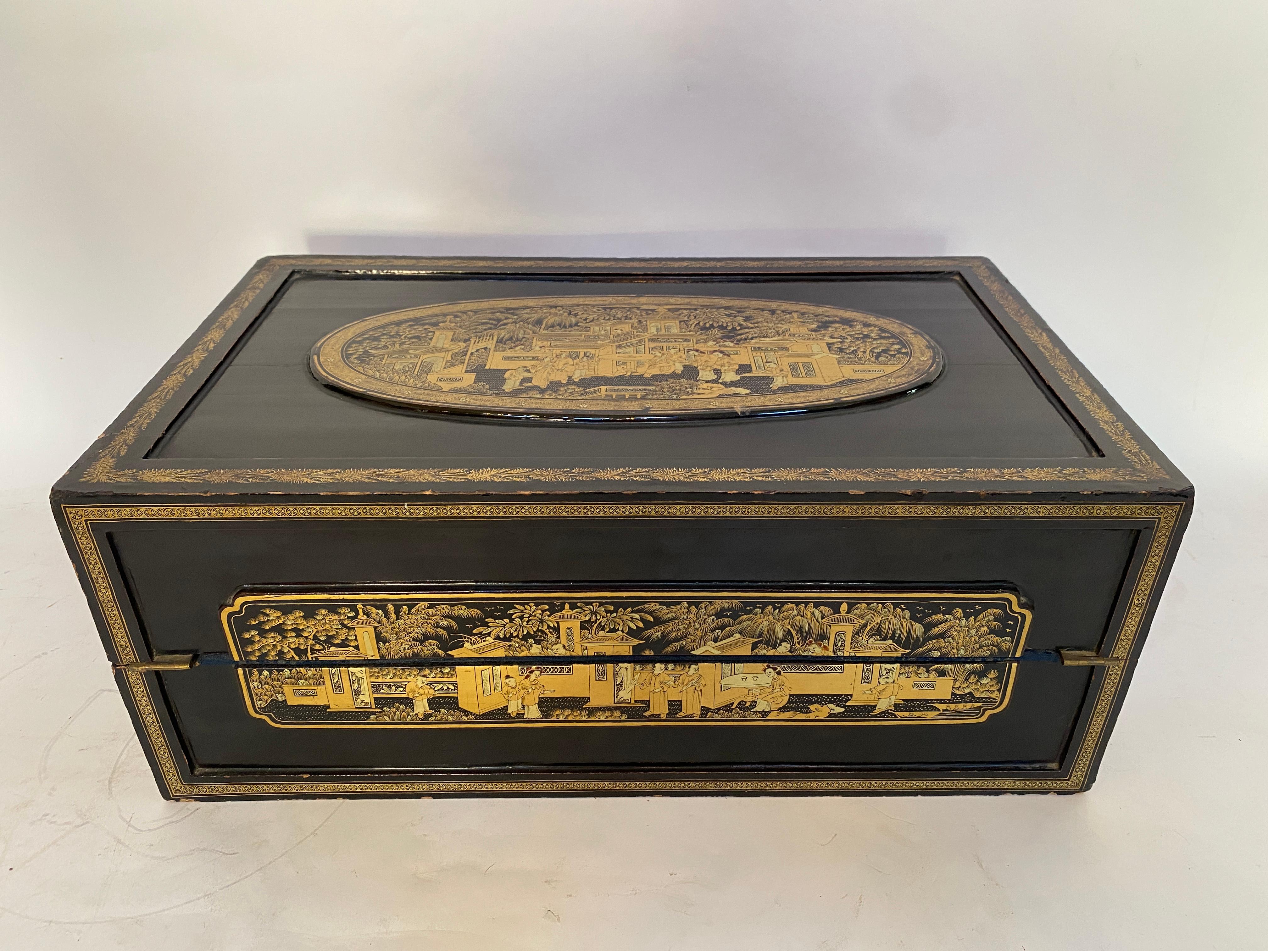 Caja de escritura china lacada del siglo XIX en venta 1
