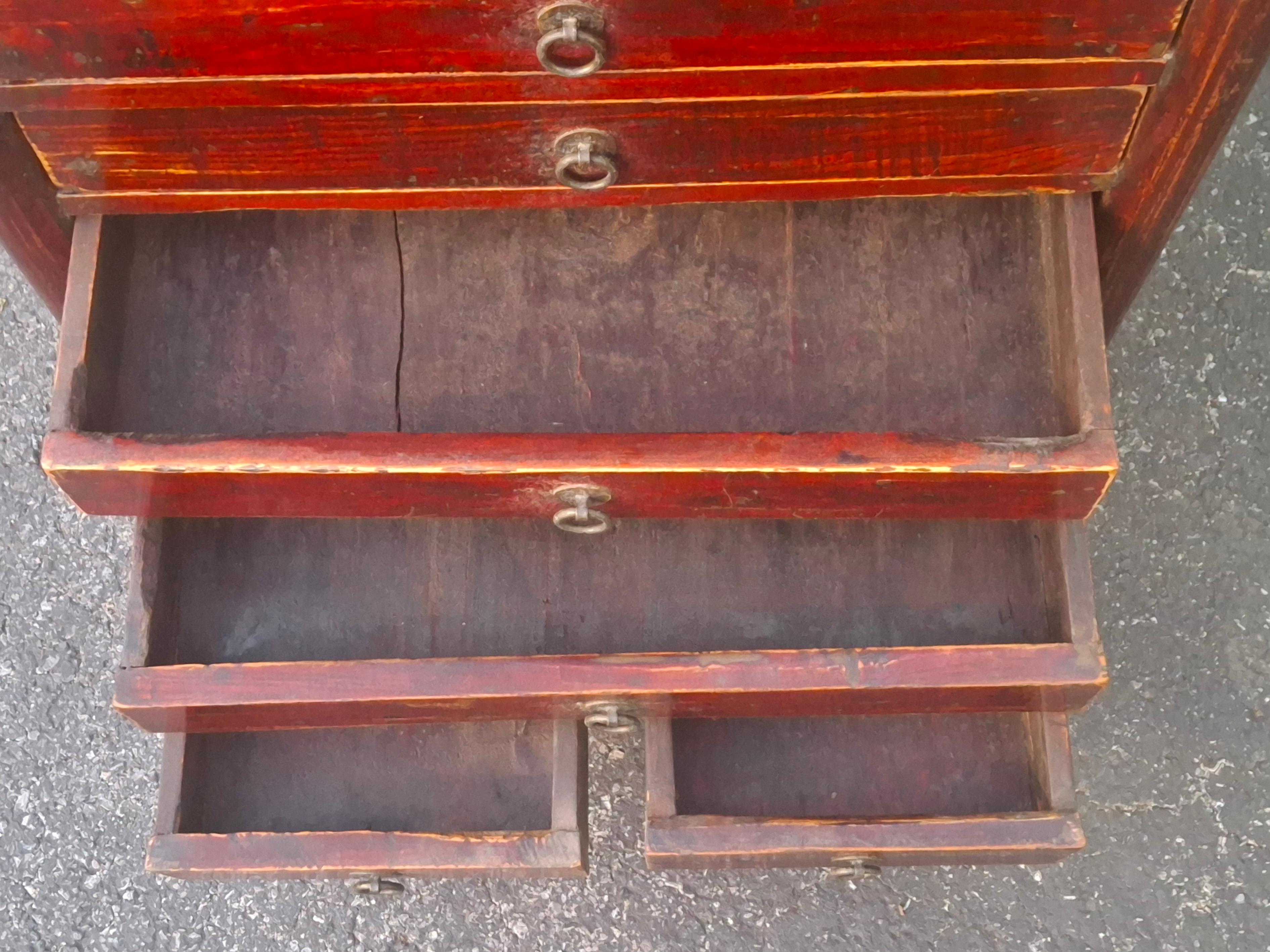 19th Century Chinese Lacquered Elmwood Ten Drawer Document Chest im Angebot 2