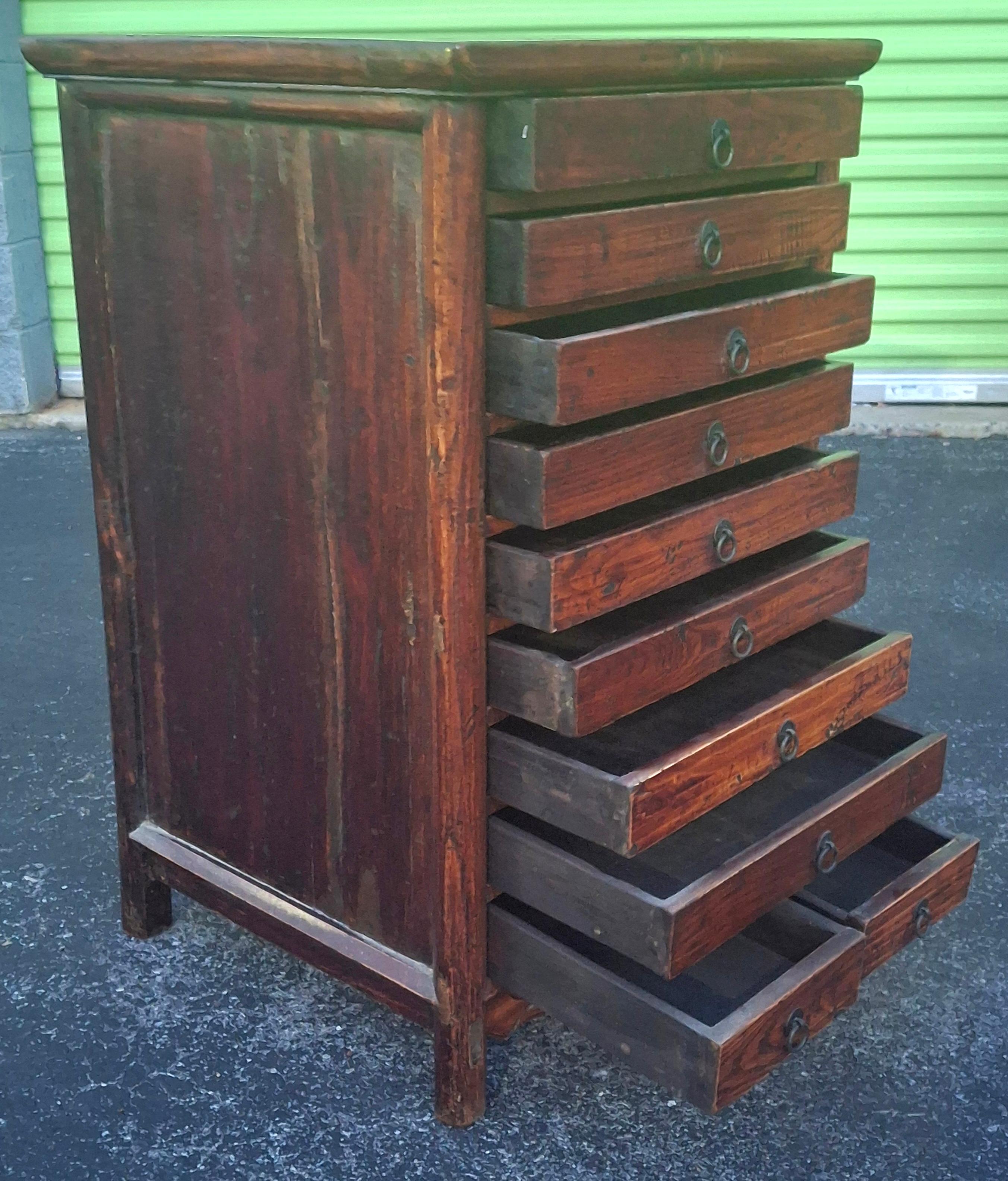 19th Century Chinese Lacquered Elmwood Ten Drawer Document Chest (Ulmenholz) im Angebot