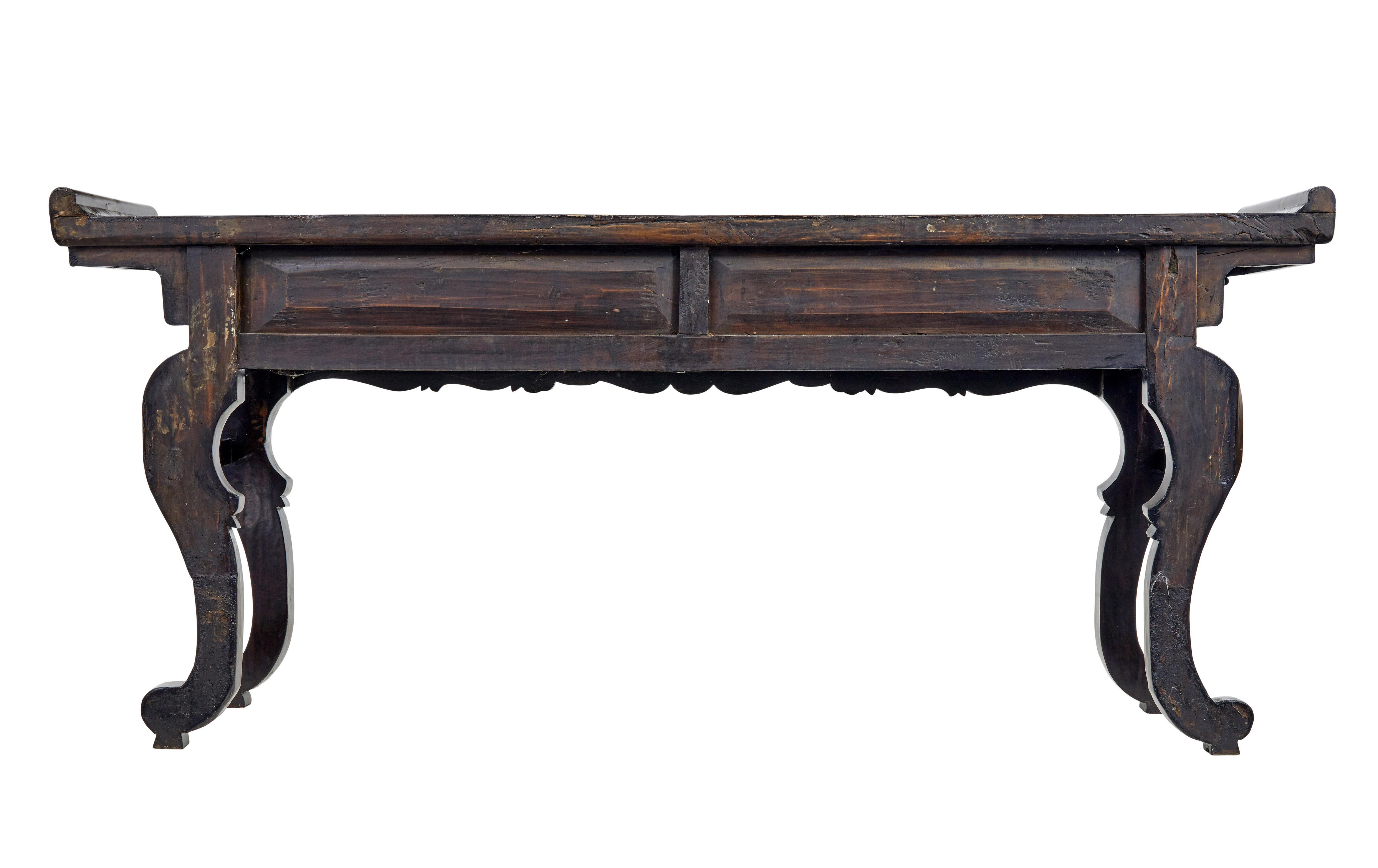 Intagliato a mano Credenza cinese in legno duro laccato del XIX secolo in vendita