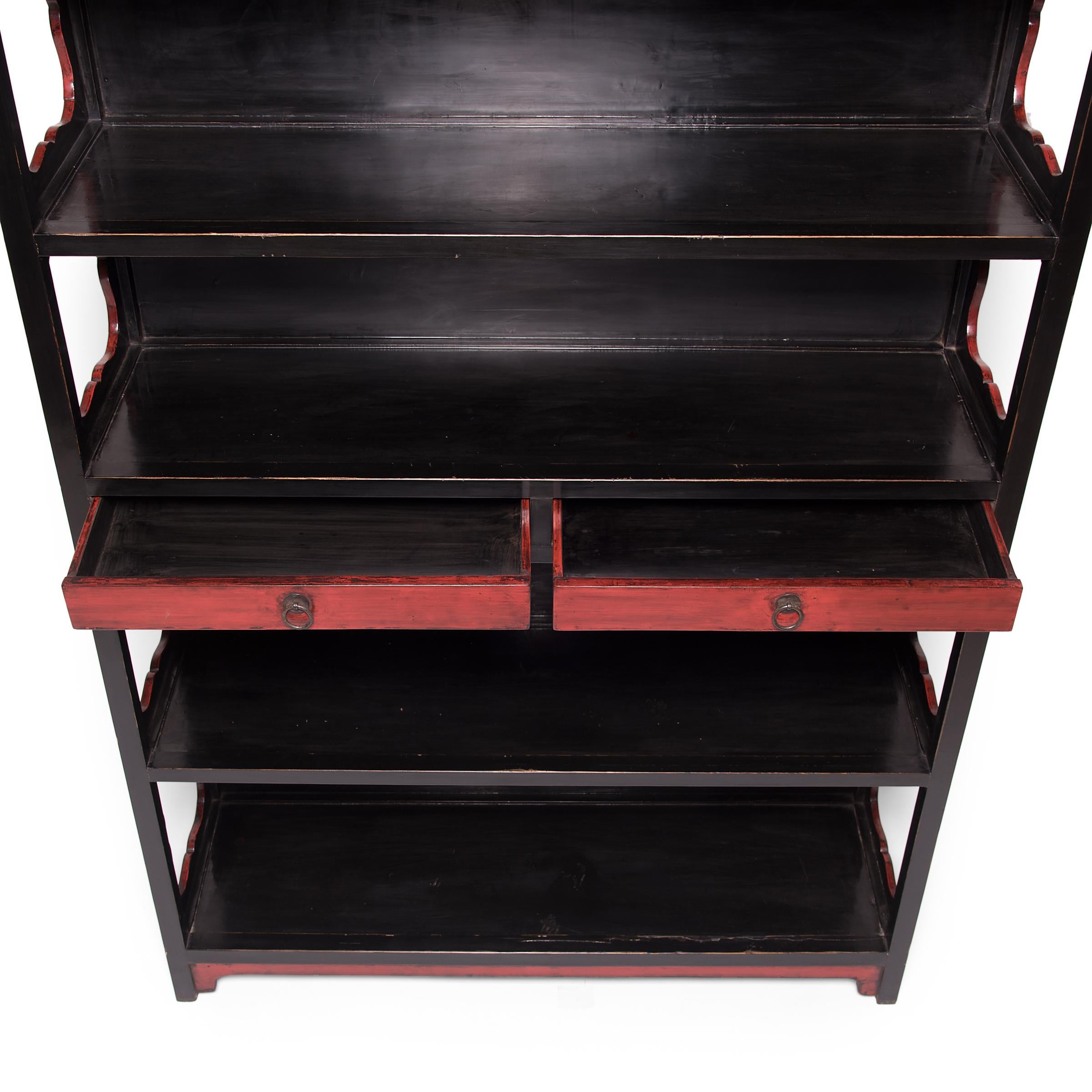Chinese Lacquered Scholars' Shelf, c. 1850 In Good Condition For Sale In Chicago, IL