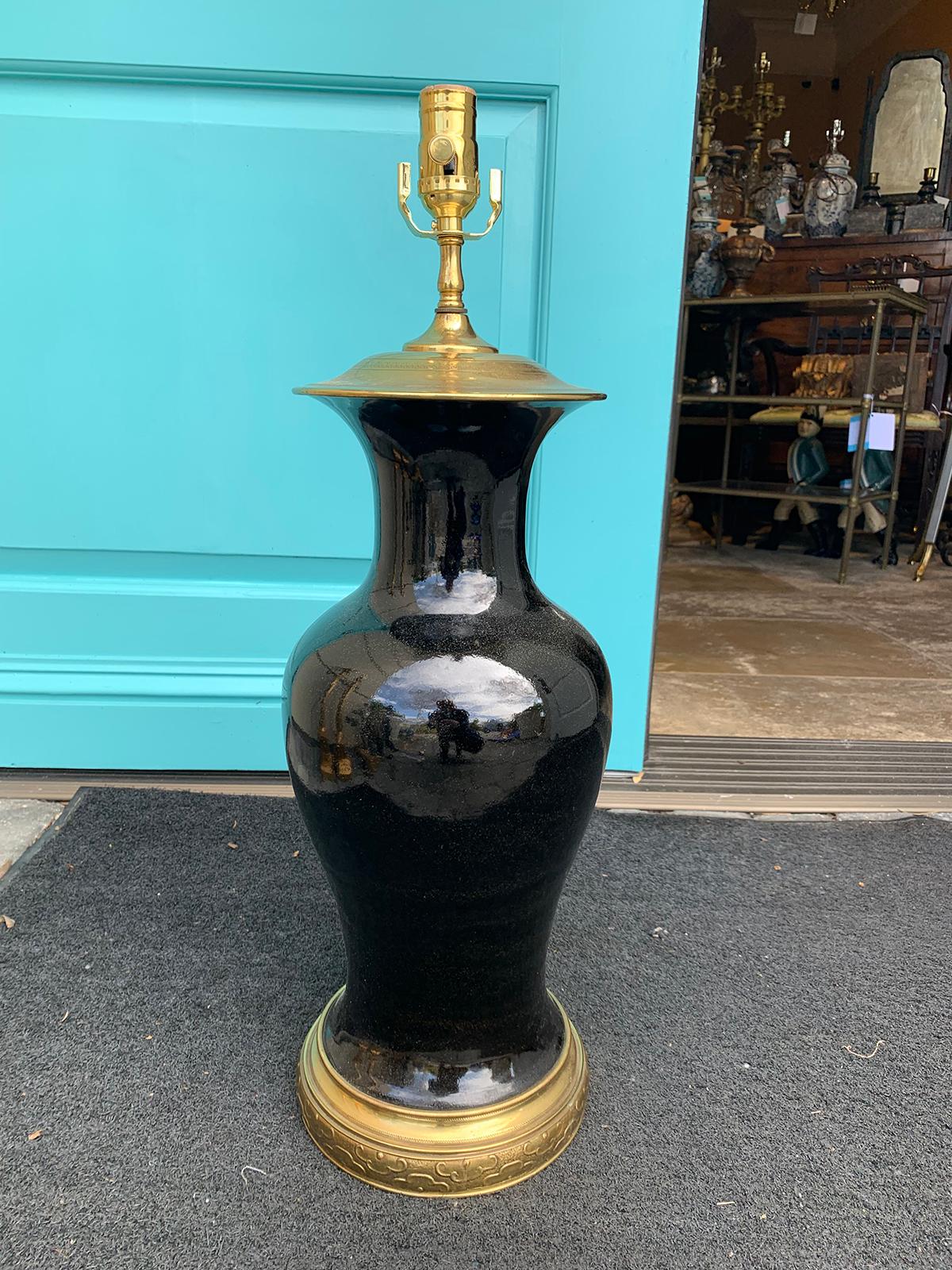 19th century Chinese mirror black porcelain lamp, custom brass mount.
Brand new wiring.