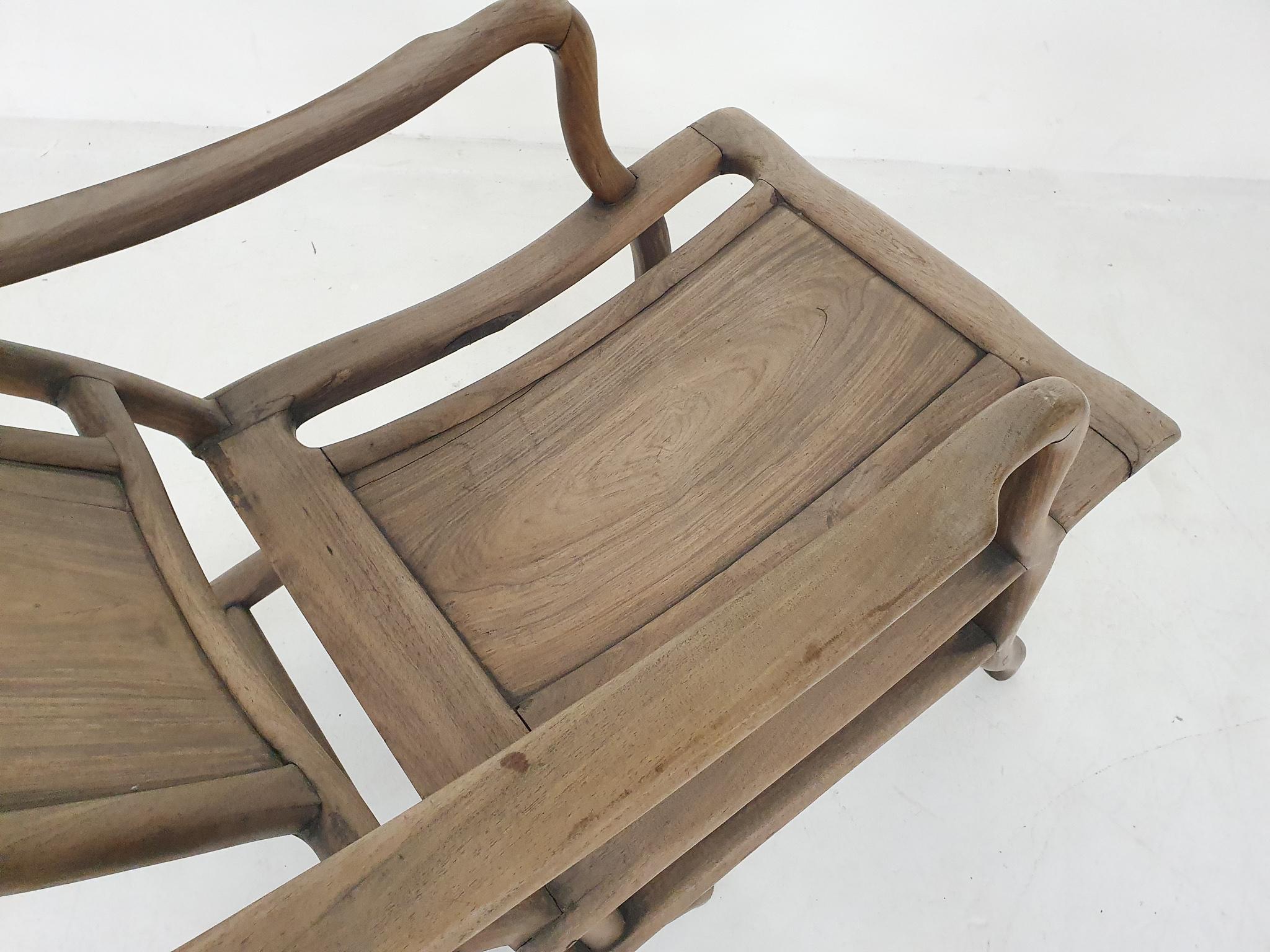 19th Century Chinese Moon Gazer Lounge Chair in Solid Wood For Sale 10