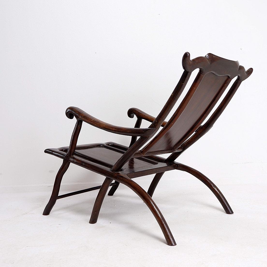 19th Century Chinese Moon Gazing Lounge chair For Sale 5