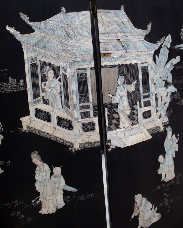 20th Century Chinese Mother of Pearl Inlay 4-Panel Folding Screen For Sale 2