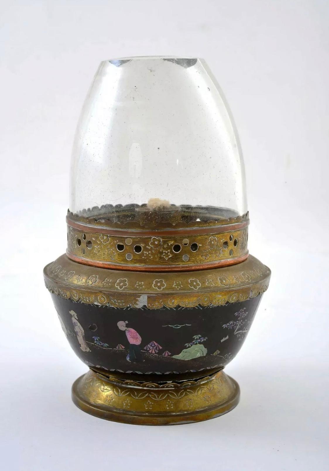 19th century Chinese mother of pearl inlay lac burgaute lacquer bowl opium lamp. Beautiful piece with detailed drawings of ancient Chinese people and repeated floral designs circling all-over.