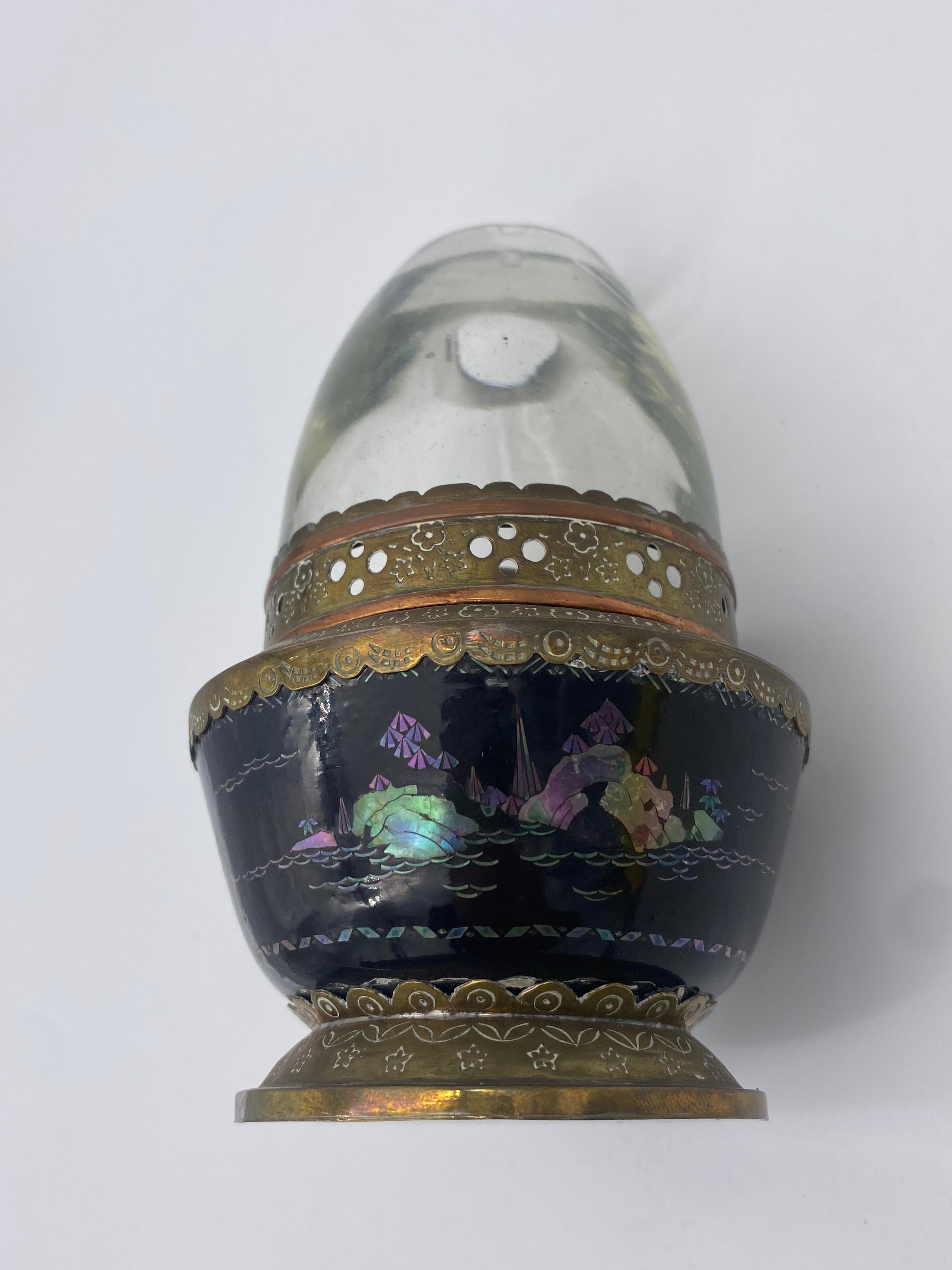19th Century Chinese Mother of Pearl Inlay Lac Burgaute Lacquer Bowl Opium Lamp For Sale 1