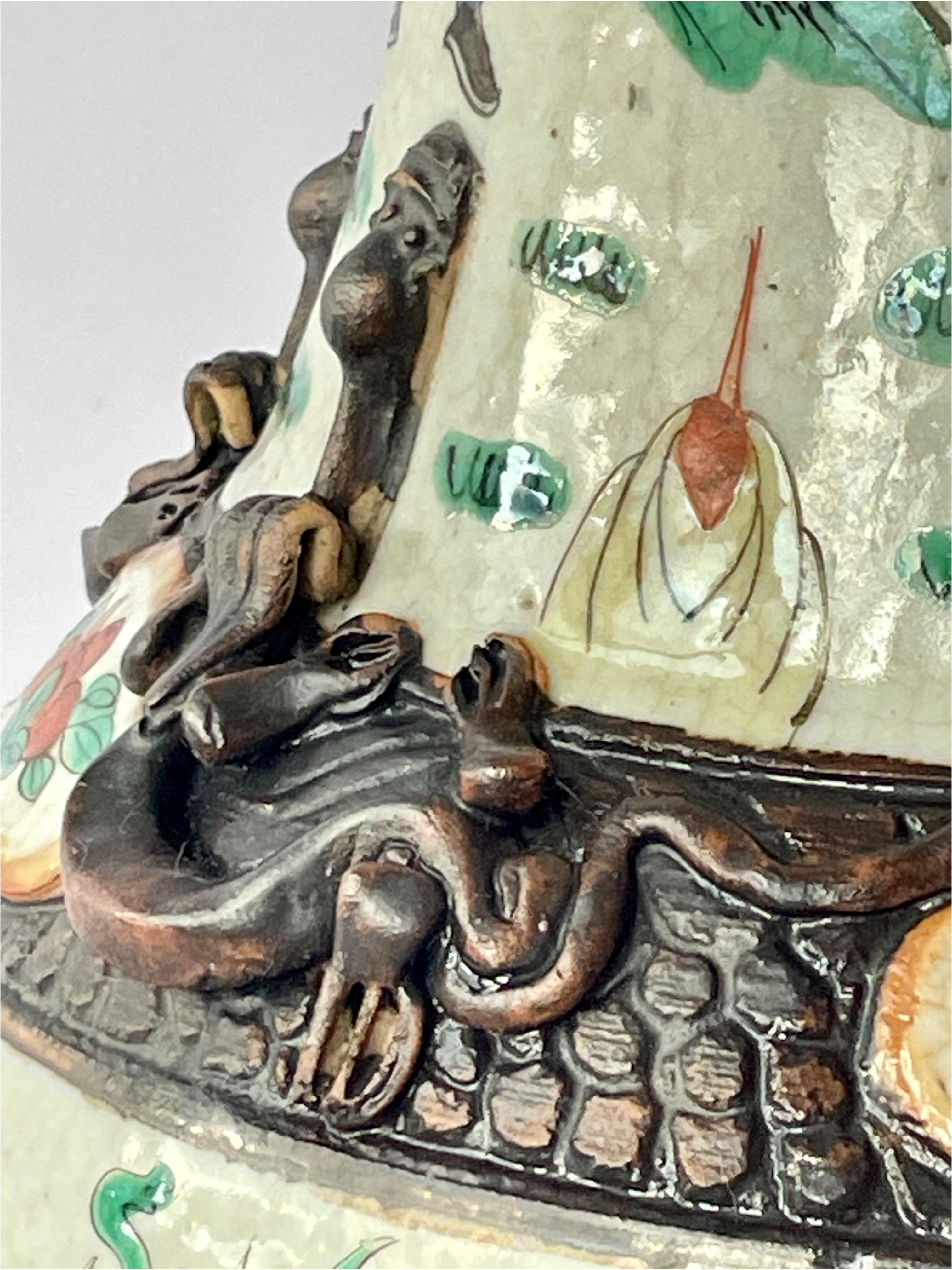 Chinesische Nankin-Porzellanvase aus dem 19. Jahrhundert im Angebot 7