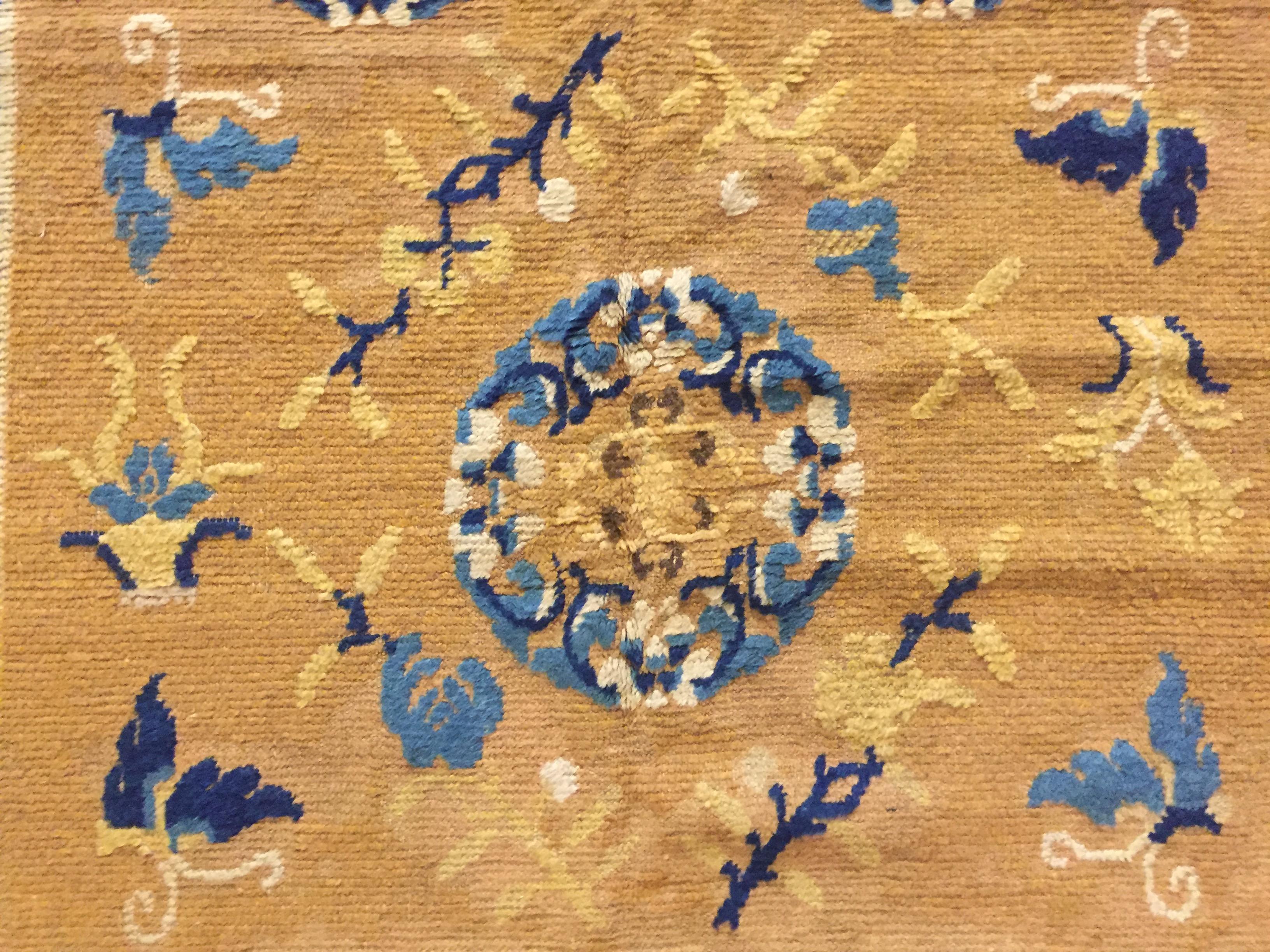 19th Century Chinese Ninxia Ocher Yellow Rug Fine Hand Knotted, Cotton and Wool For Sale 3