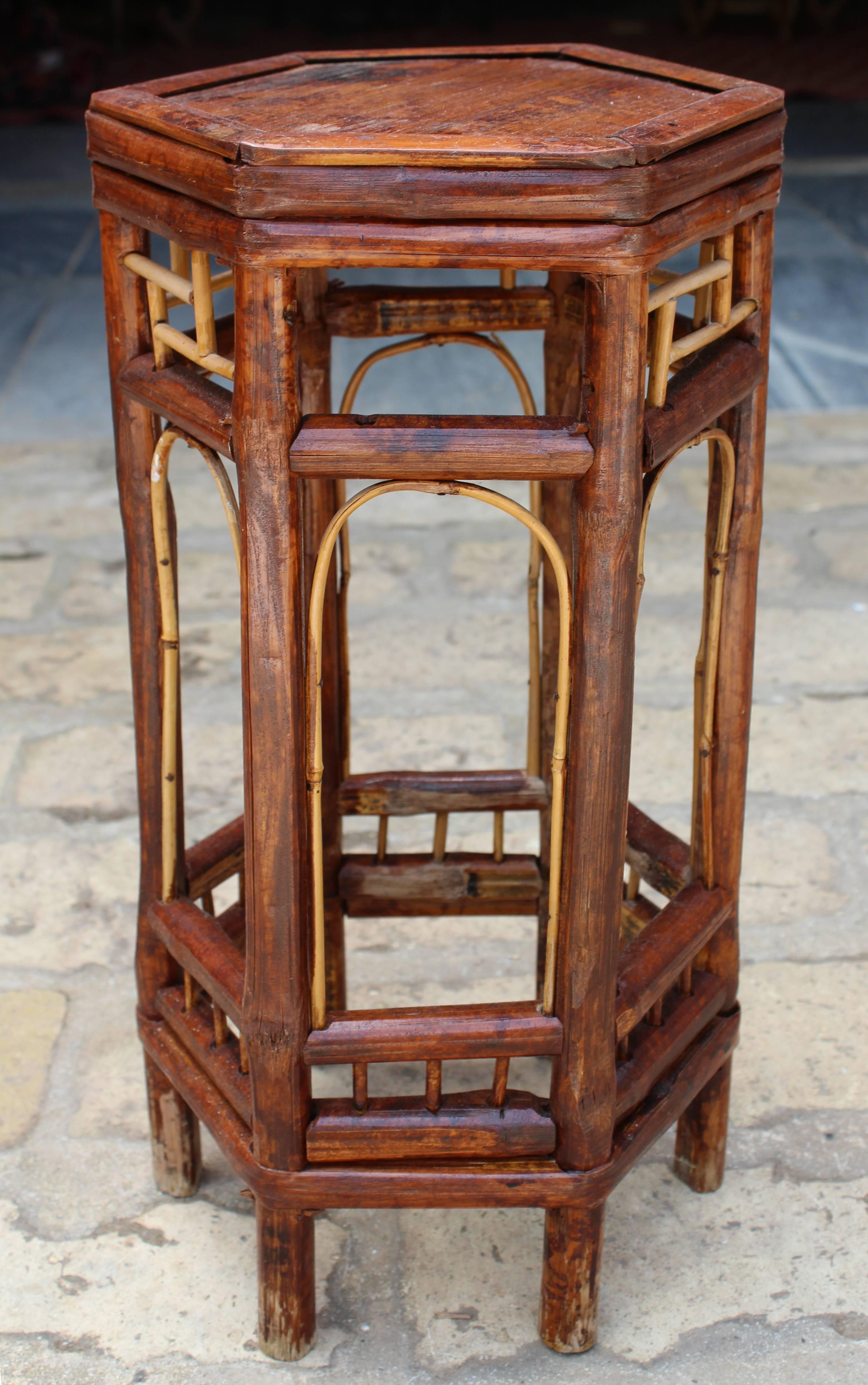 19th Century Chinese Octagonal Bamboo Auxiliary Table In Good Condition In Marbella, ES