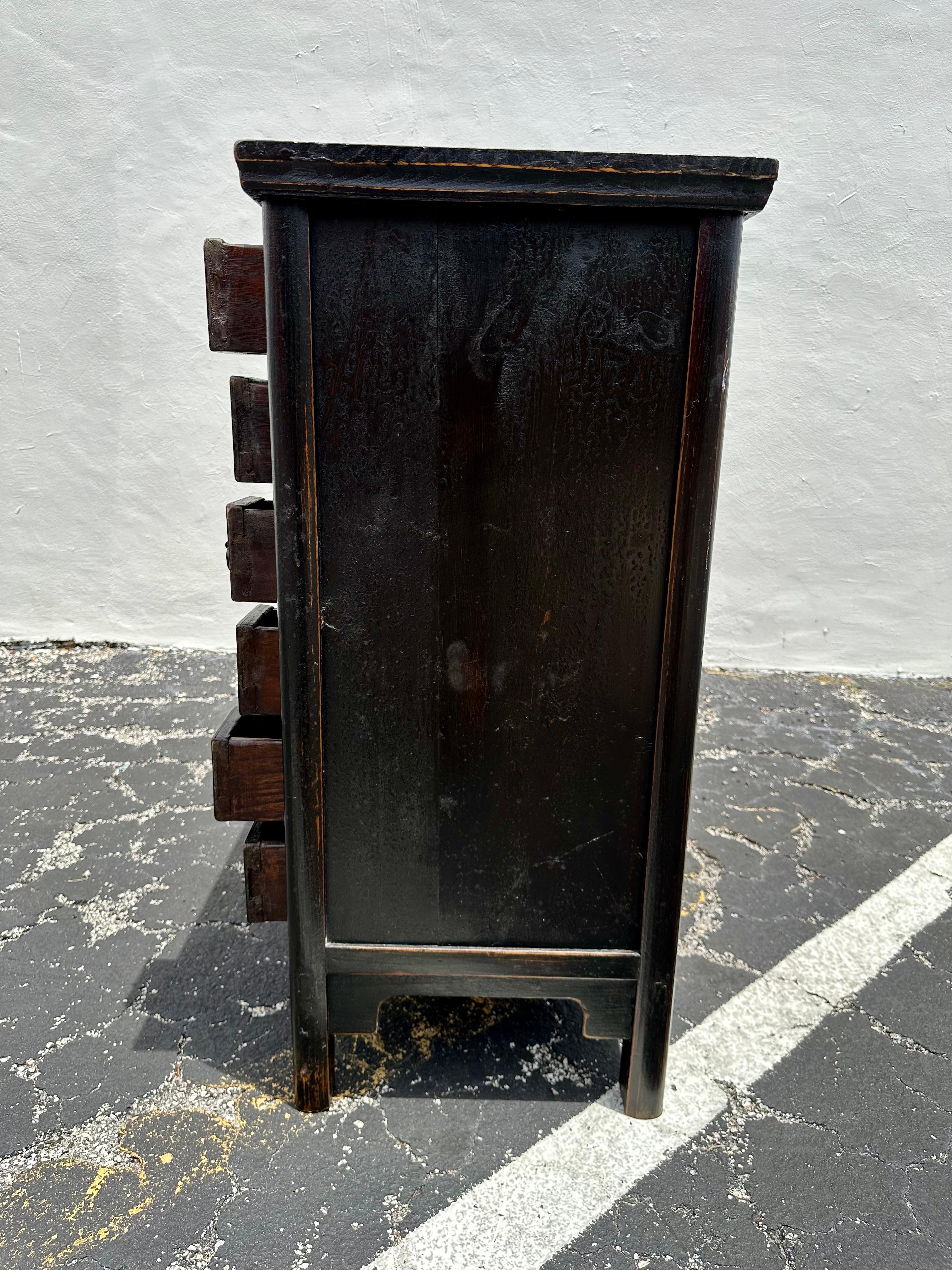 19th Century Chinese Painted Medicine Cabinet Dresser For Sale 1