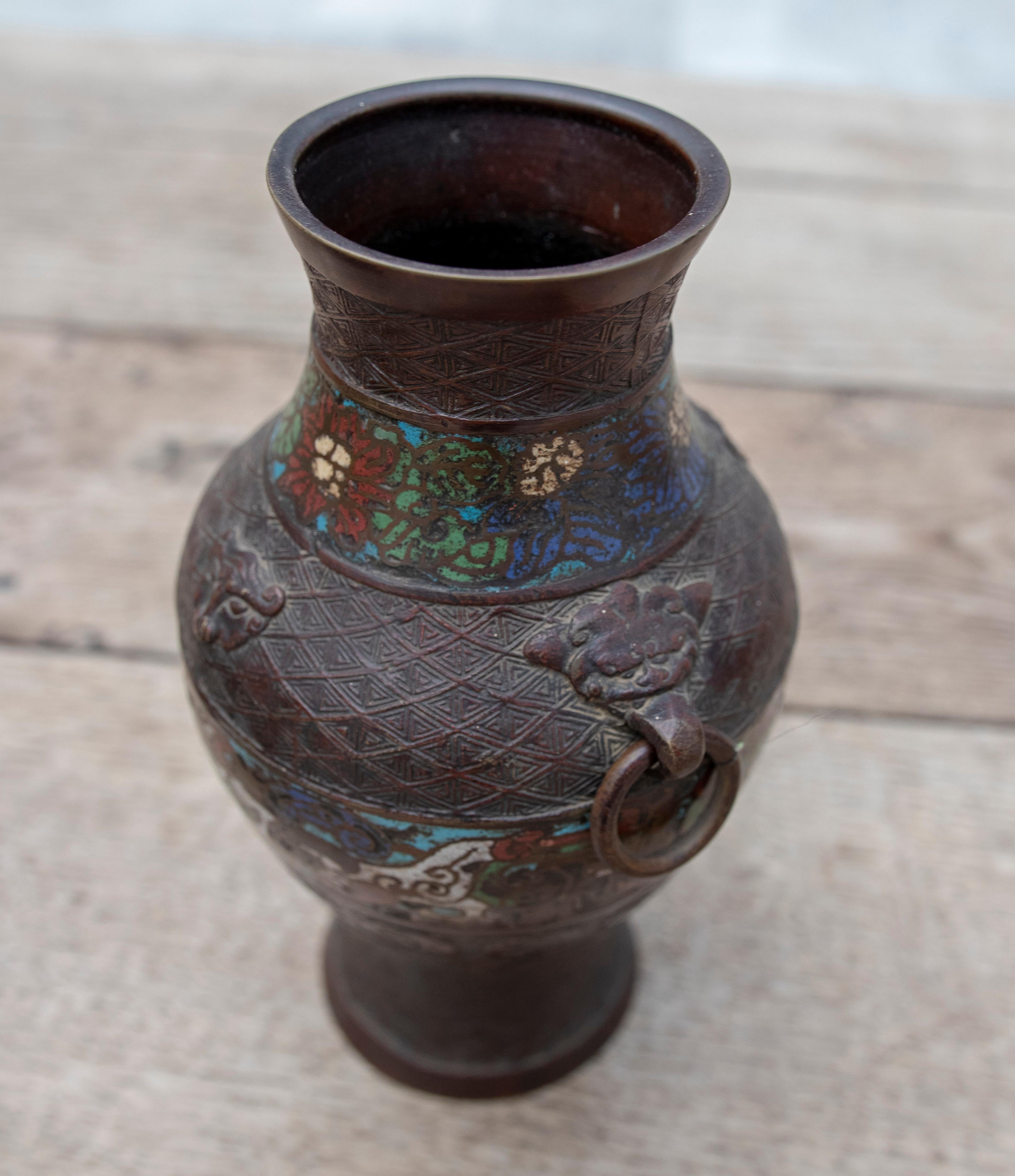 19th Century Chinese Pair of Bronze Vases with Cloissoné Technique For Sale 8