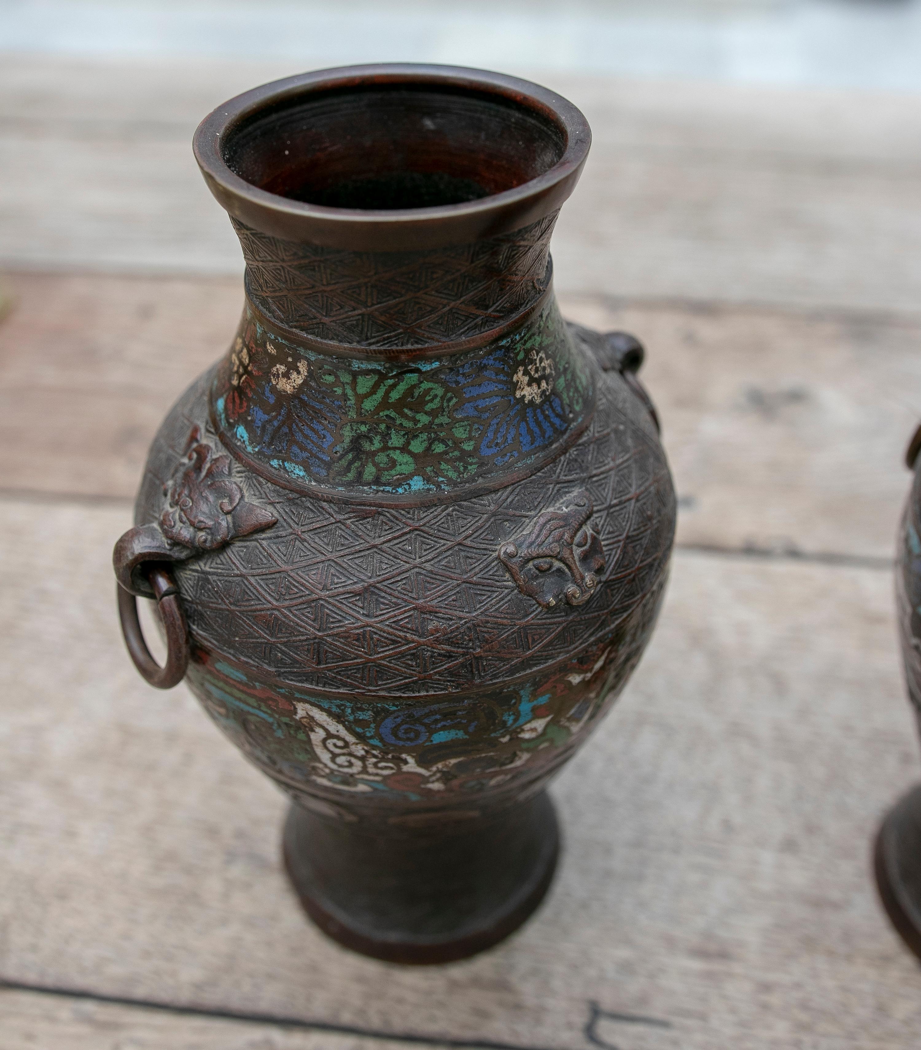 19th Century Chinese Pair of Bronze Vases with Cloissoné Technique For Sale 12