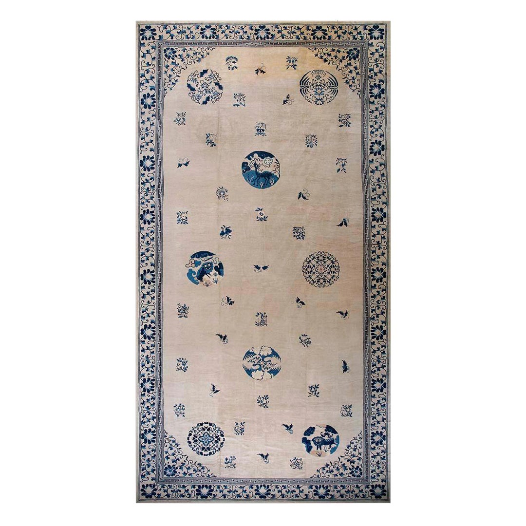 Tapis de Pékin chinois du 19ème siècle ( 12' x 23'3" - 366 x 710 ) en vente