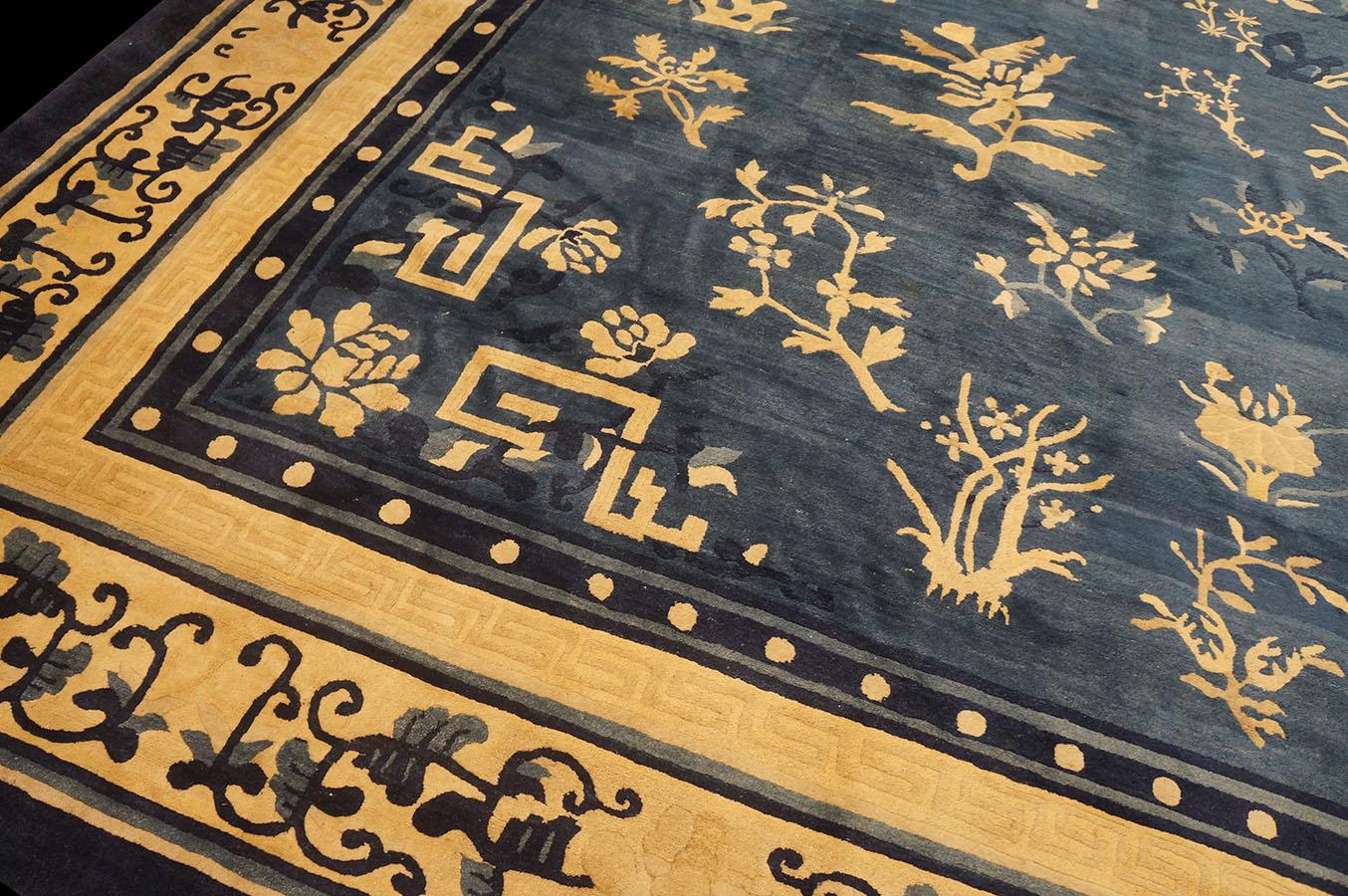 19th Century Chinese Peking Carpet ( 12'6'' x 18' -380 x 550 )  For Sale 3