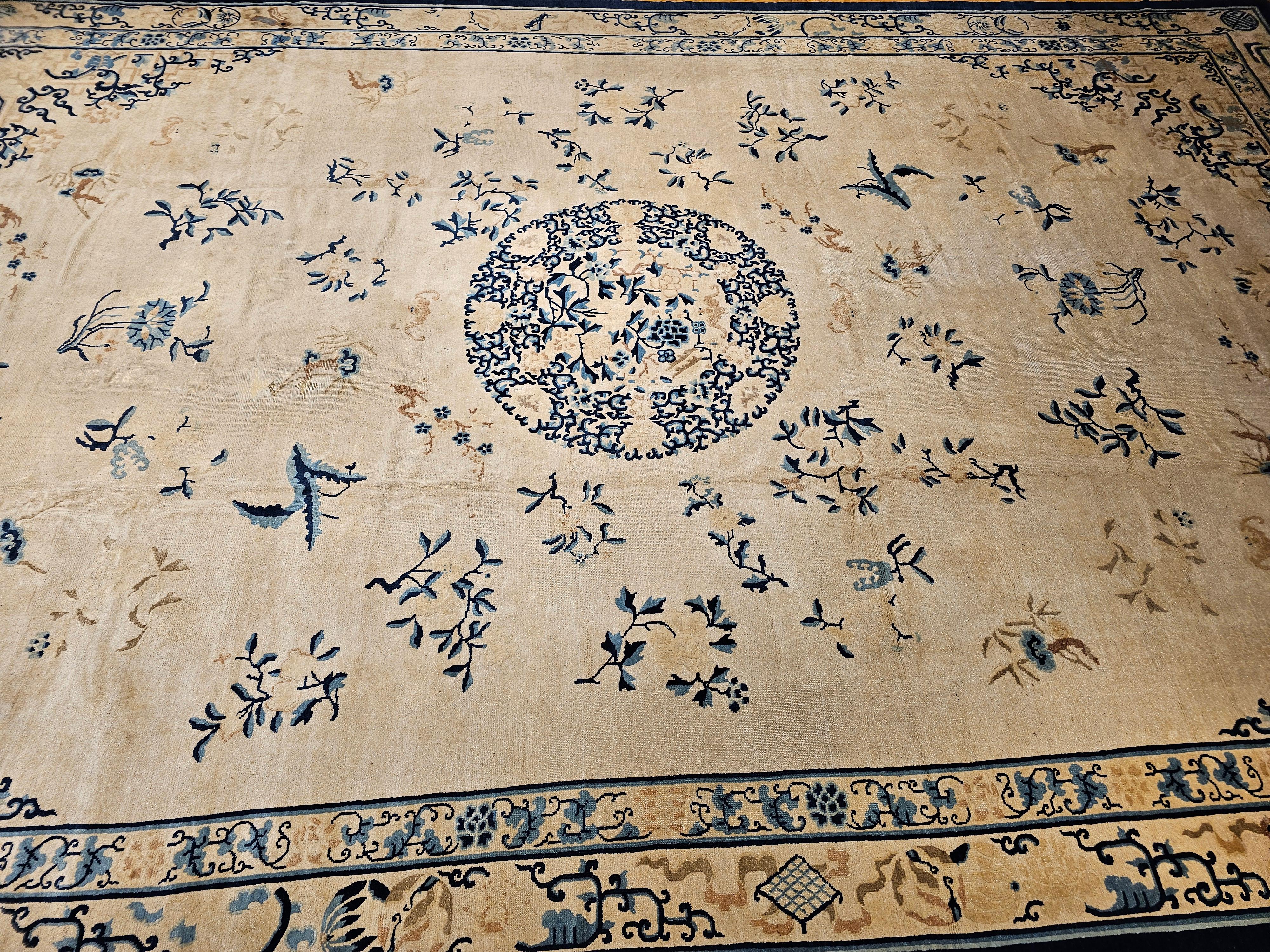 Oversized 19th Century Chinese Peking Rug in Ivory, Blue, Navy, Green For Sale 11