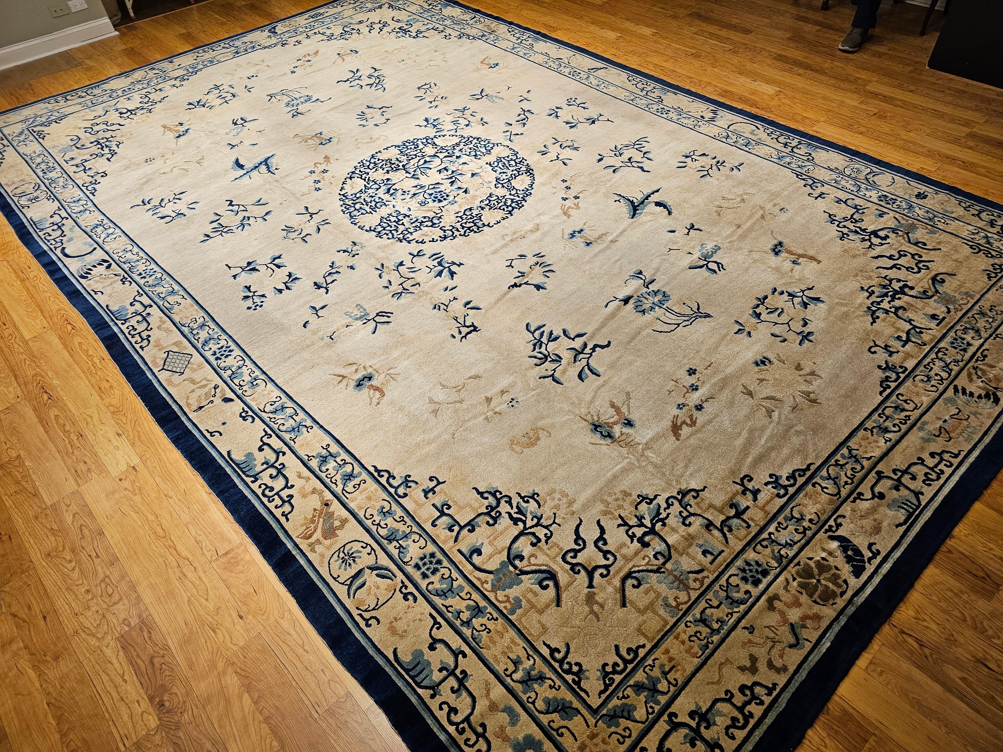 Oversized 19th Century Chinese Peking Rug in Ivory, Blue, Navy, Green For Sale 12
