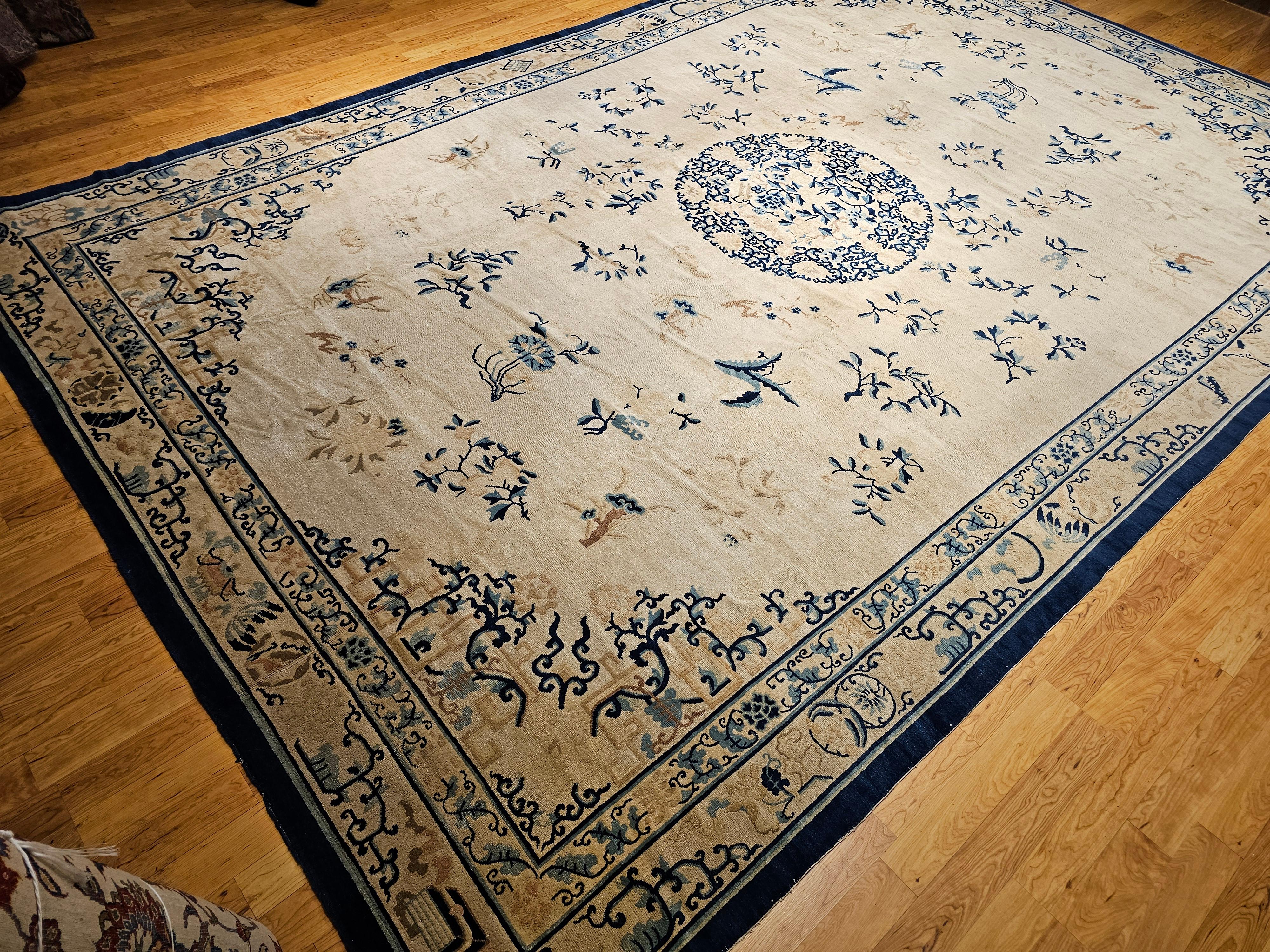 Oversized 19th Century Chinese Peking Rug in Ivory, Blue, Navy, Green For Sale 14