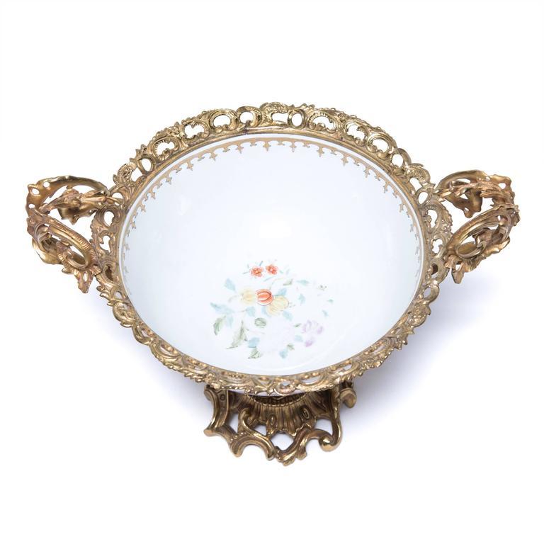 19th Century Chinese Porcelain and French Ormolu Centerpiece 1