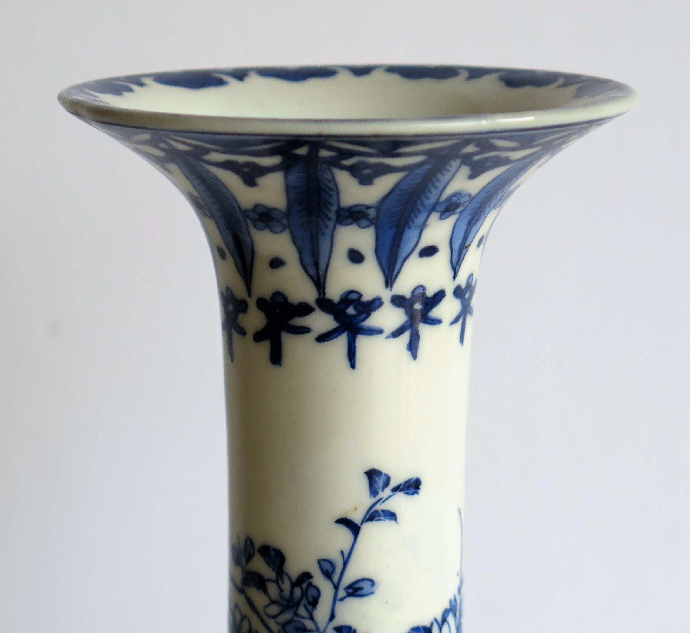 19th C Qing Chinese Porcelain Bottle Vase Blue and White Finely Hand Painted 7