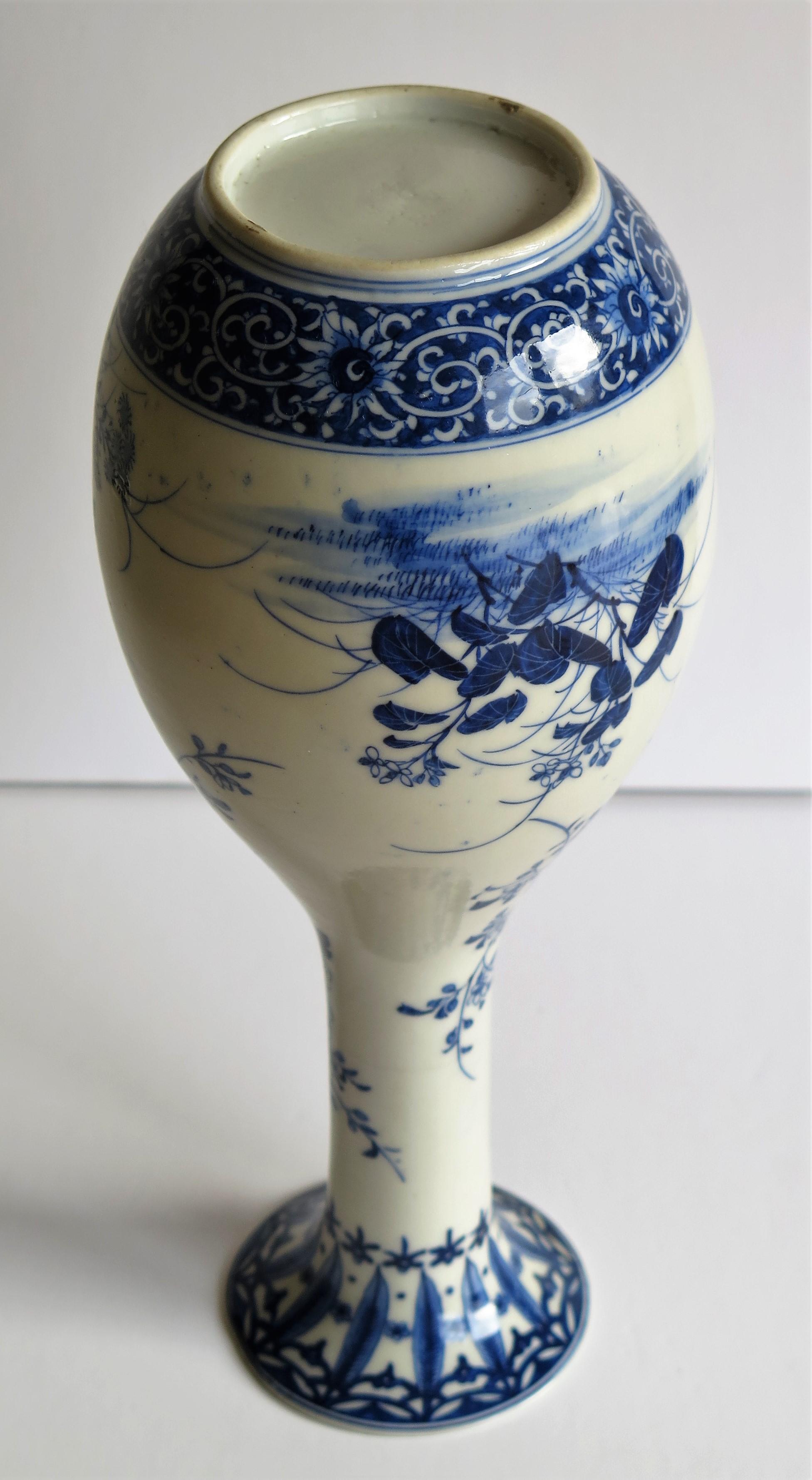 19th C Qing Chinese Porcelain Bottle Vase Blue and White Finely Hand Painted 11