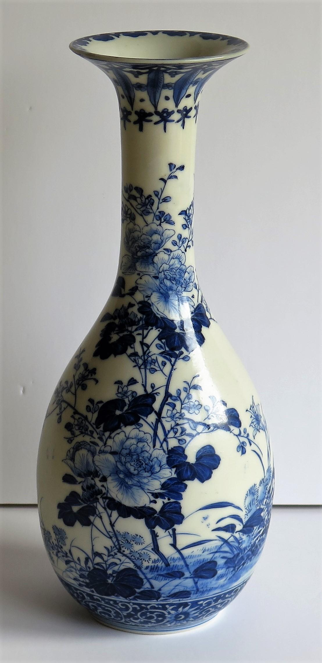 Hand-Painted 19th C Qing Chinese Porcelain Bottle Vase Blue and White Finely Hand Painted