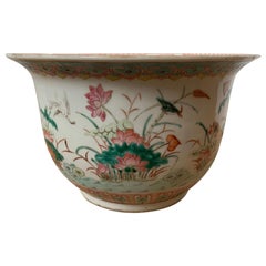 19th Century Chinese Porcelain Cachepot with Cranes and Flowers