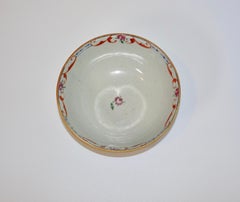 19th Century Chinese Porcelain Export Bowl with Floral Decoration