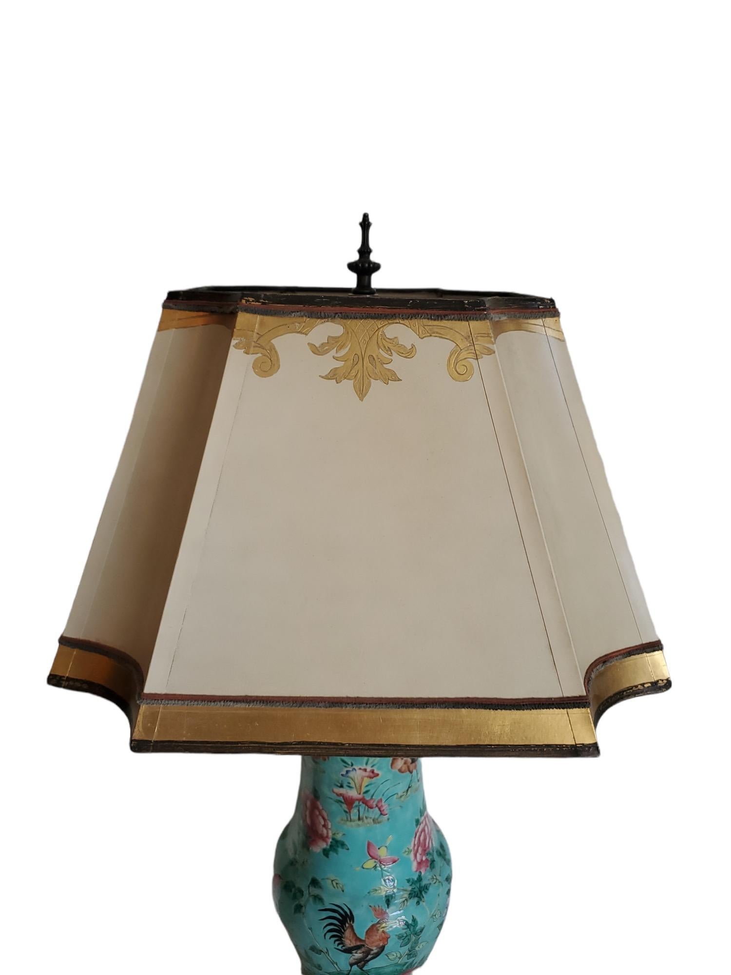 Hand-Crafted 19th Century Chinese Porcelain Lamp For Sale