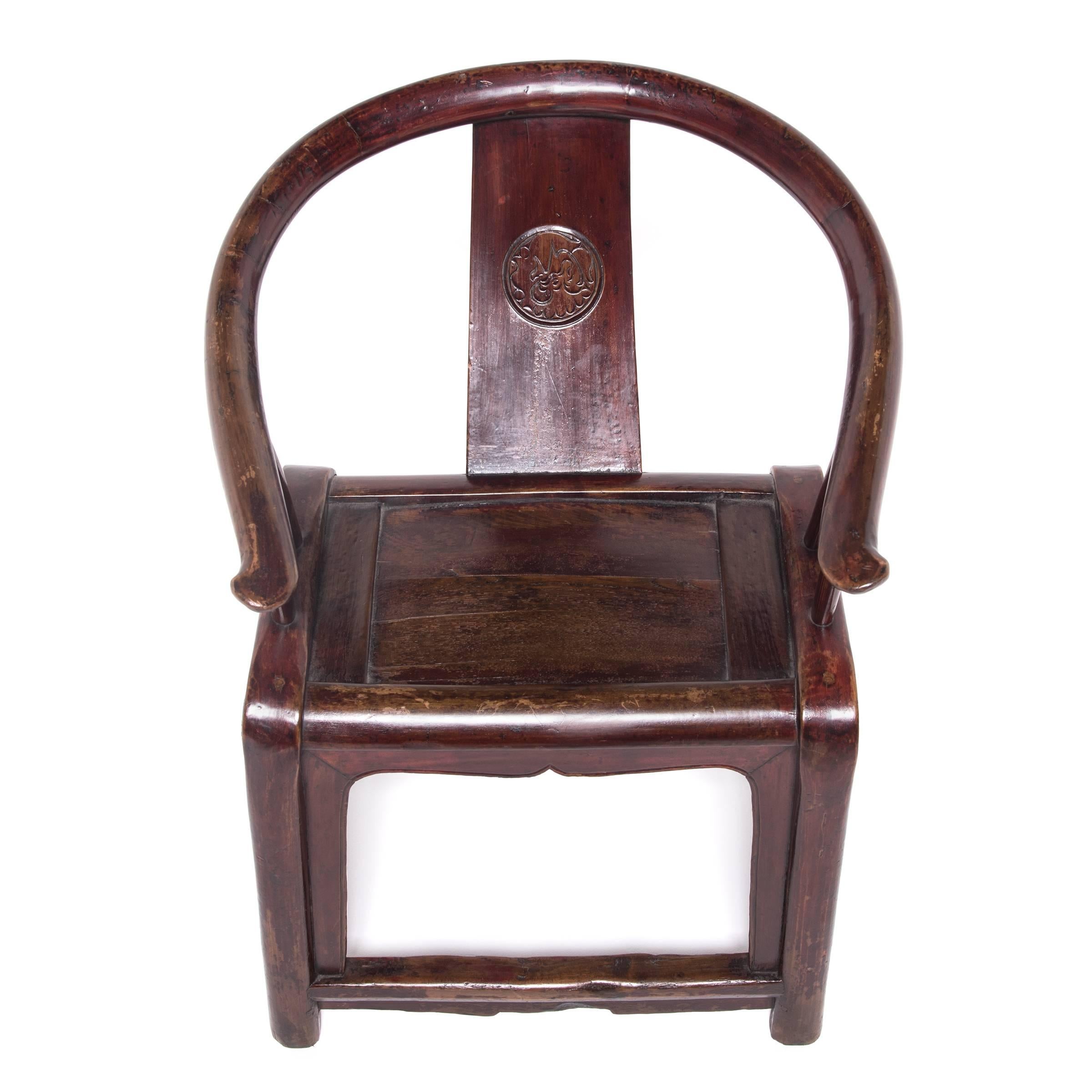 Elm 19th Century Chinese Provincial Round Back Chair 