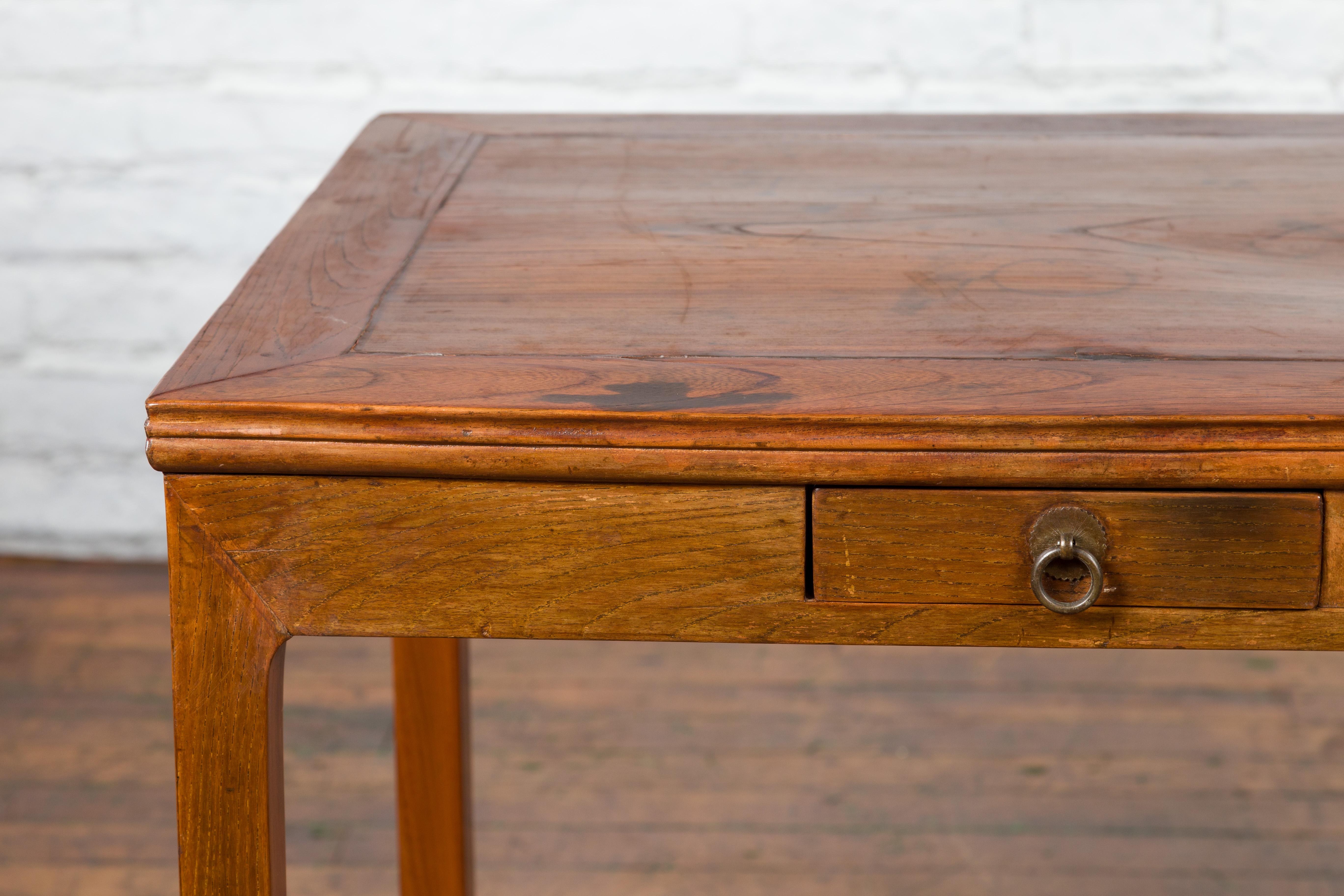 19th Century Chinese Qing Dynasty Desk with Three Drawers and Horse Hoof Feet 1