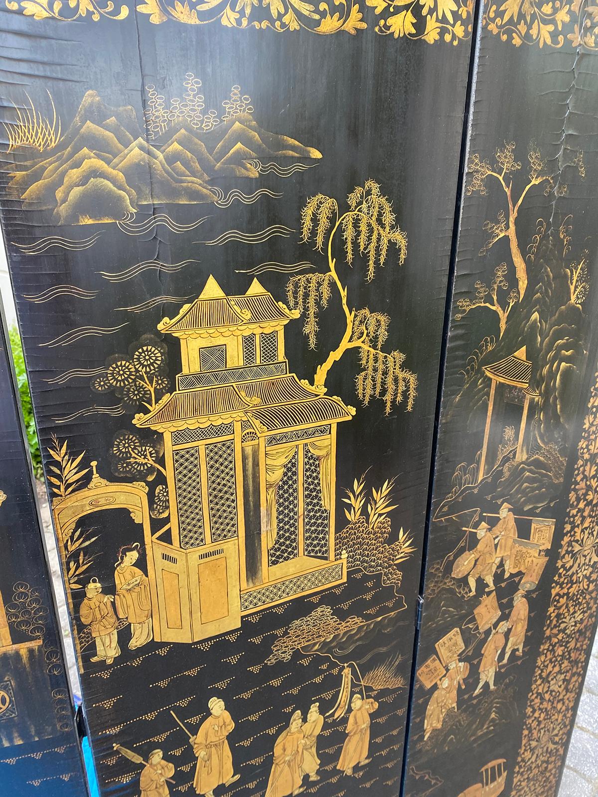 19th Century Chinese Qing Dynasty Gilt Lacquered Six Panel Screen For Sale 6