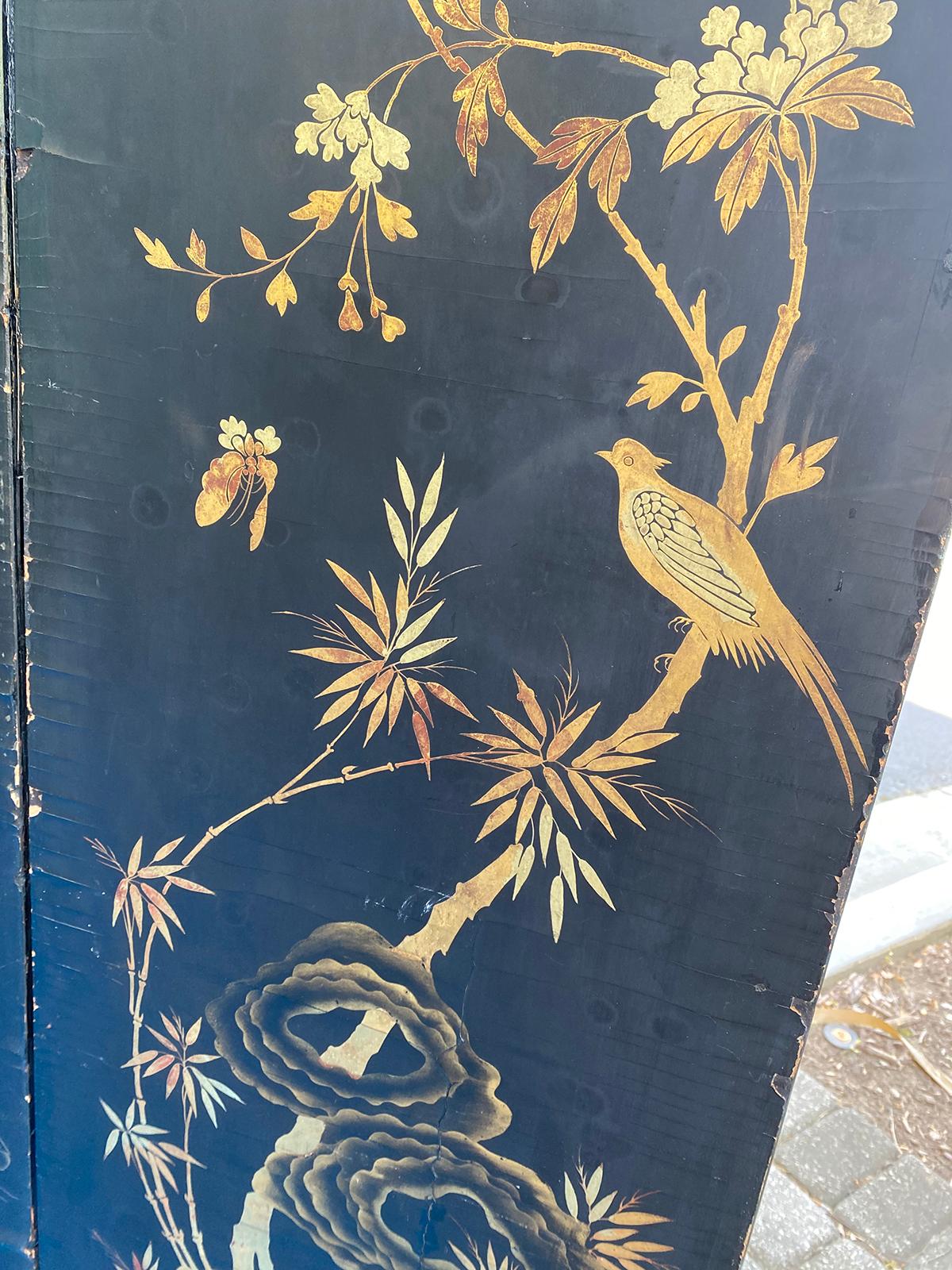 19th Century Chinese Qing Dynasty Gilt Lacquered Six Panel Screen For Sale 12