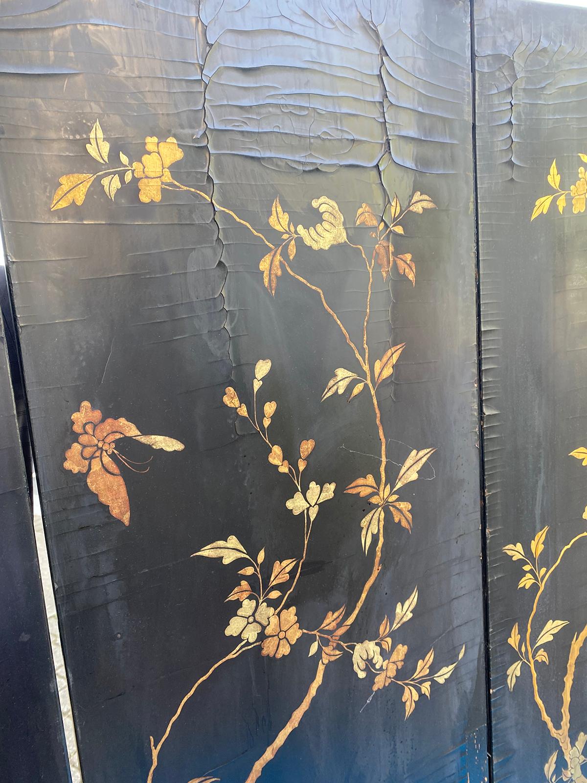 19th Century Chinese Qing Dynasty Gilt Lacquered Six Panel Screen For Sale 16