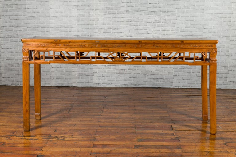 Wood 19th Century Chinese Qing Dynasty Period Altar Console Table with Carved Apron For Sale