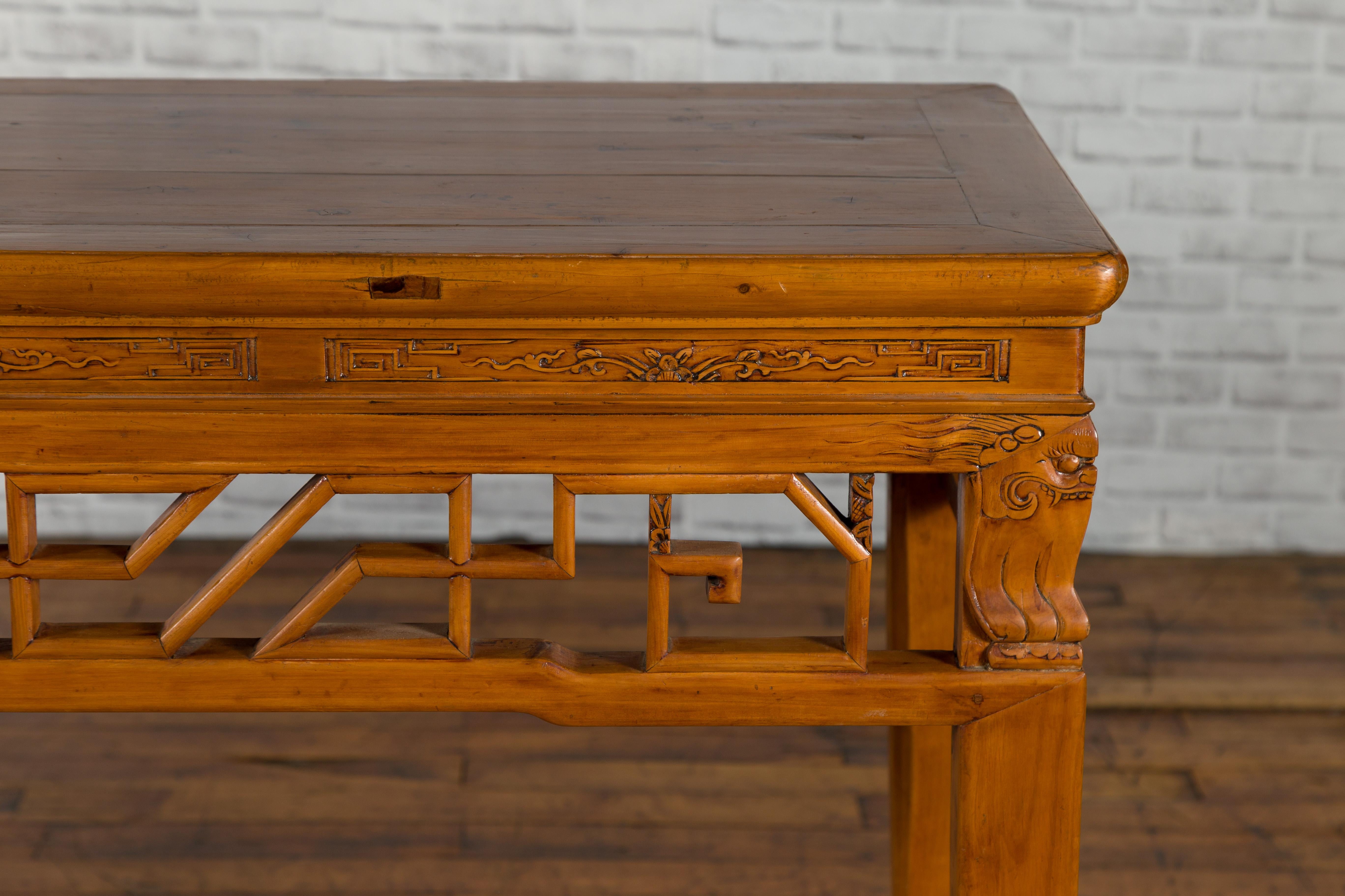 19th Century Chinese Qing Dynasty Period Altar Console Table with Carved Apron 3