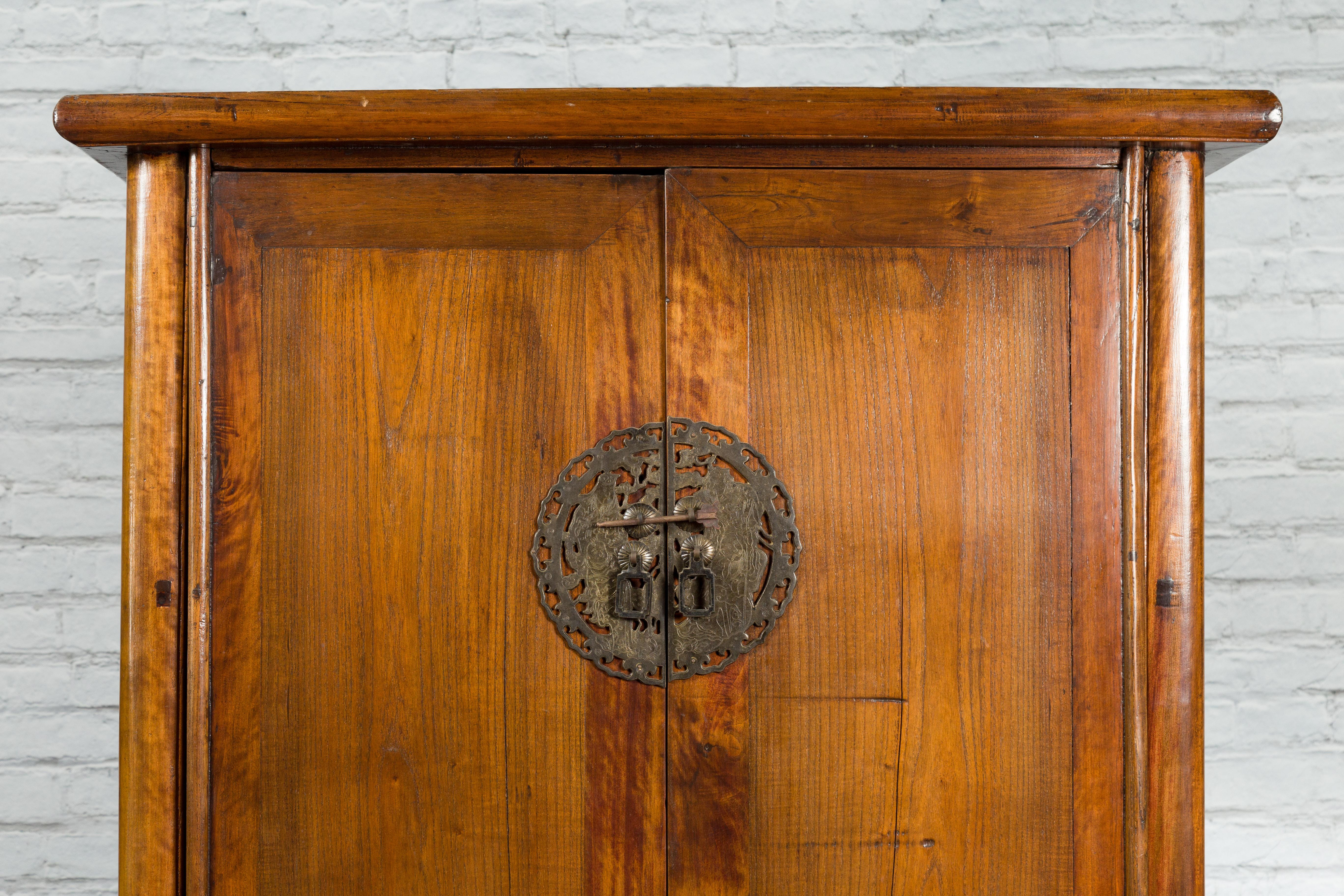 19th Century Chinese Qing Dynasty Period Wooden Cabinet with Bronze Medallion For Sale 1