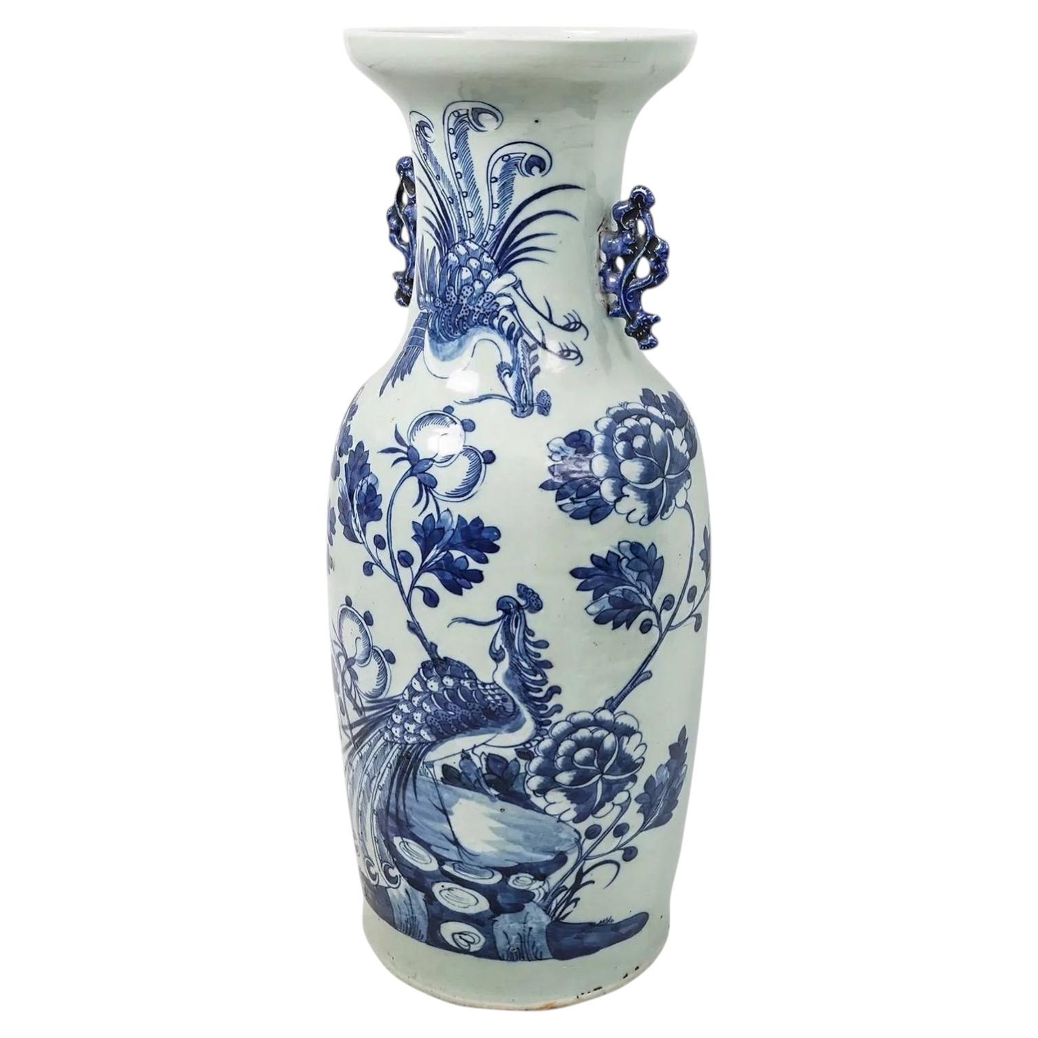 19th Century Chinese Qing Dynasty Porcelain Vase with Phoenix Motif