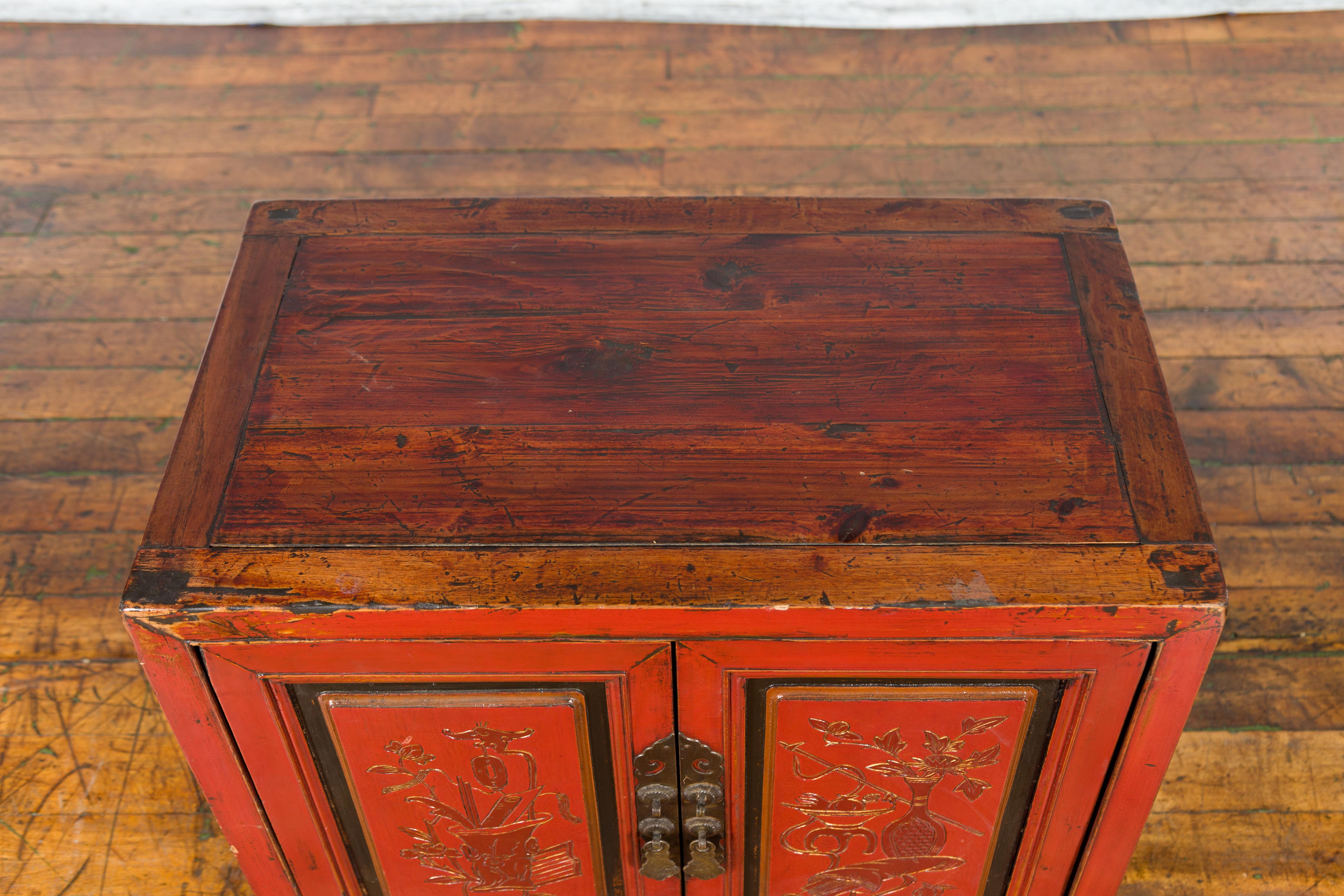 19th Century Chinese Qing Dynasty Red Lacquer Cabinet with Hand-Carved Doors For Sale 9