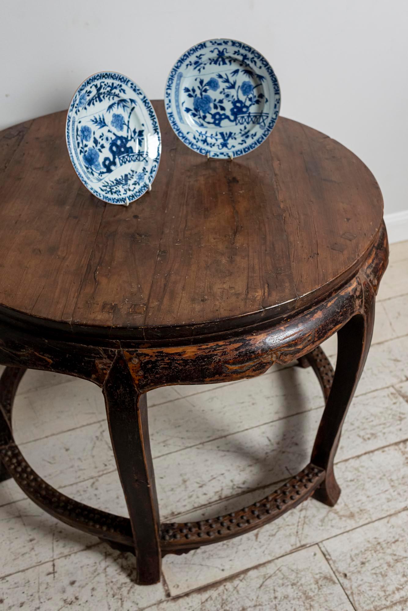 19th Century Chinese Qing Dynasty Round Hardwood Centre Table In Fair Condition In London, GB