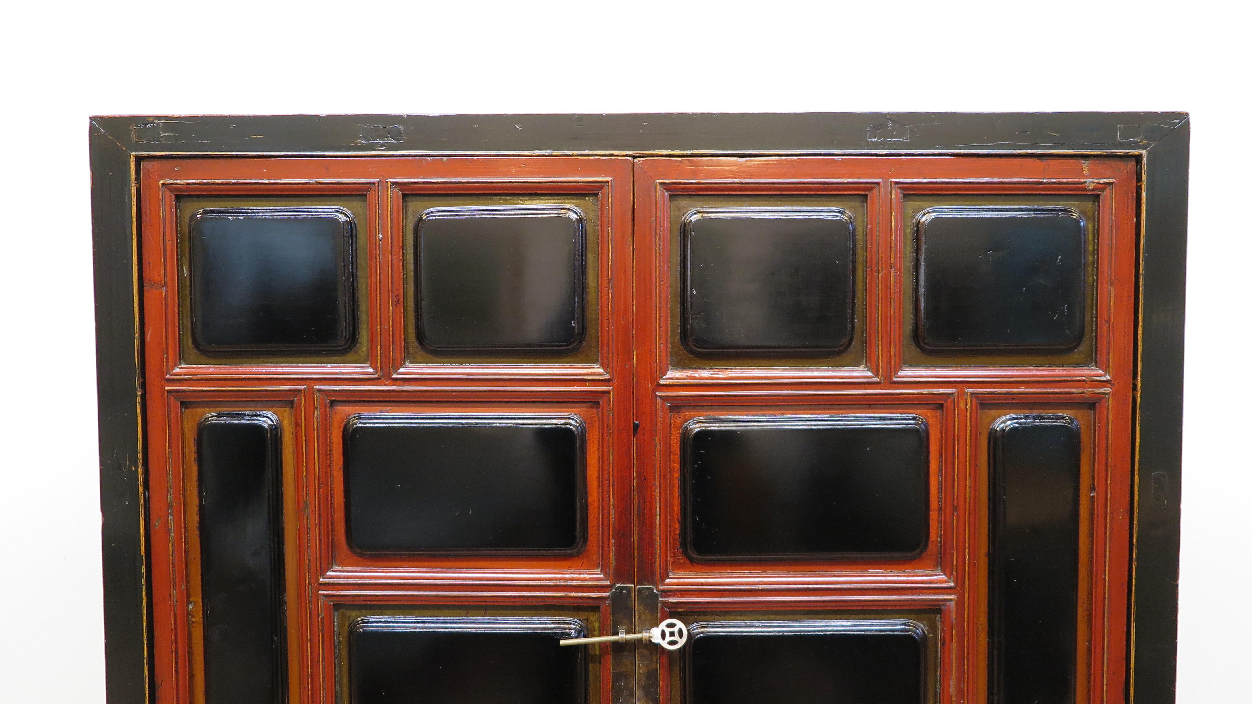 19th Century Chinese Raised Panel Cabinet In Good Condition For Sale In New York, NY