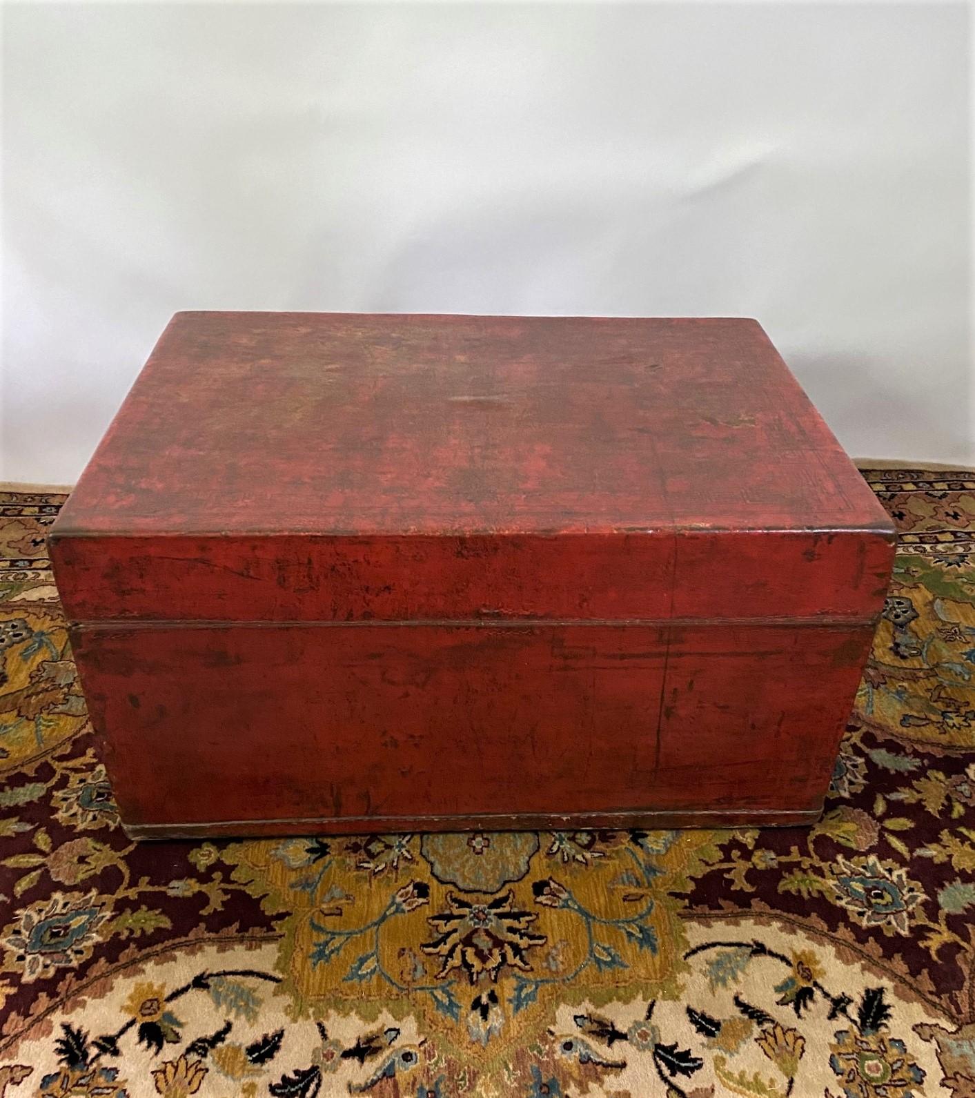 19th Century Chinese Red Leather Decorated Trunk For Sale 1
