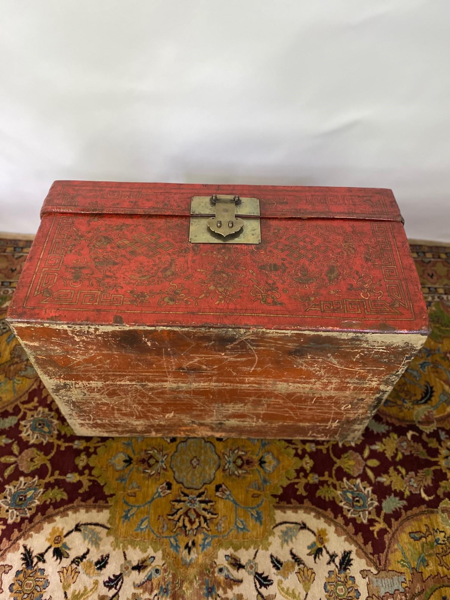 19th Century Chinese Red Leather Decorated Trunk For Sale 5
