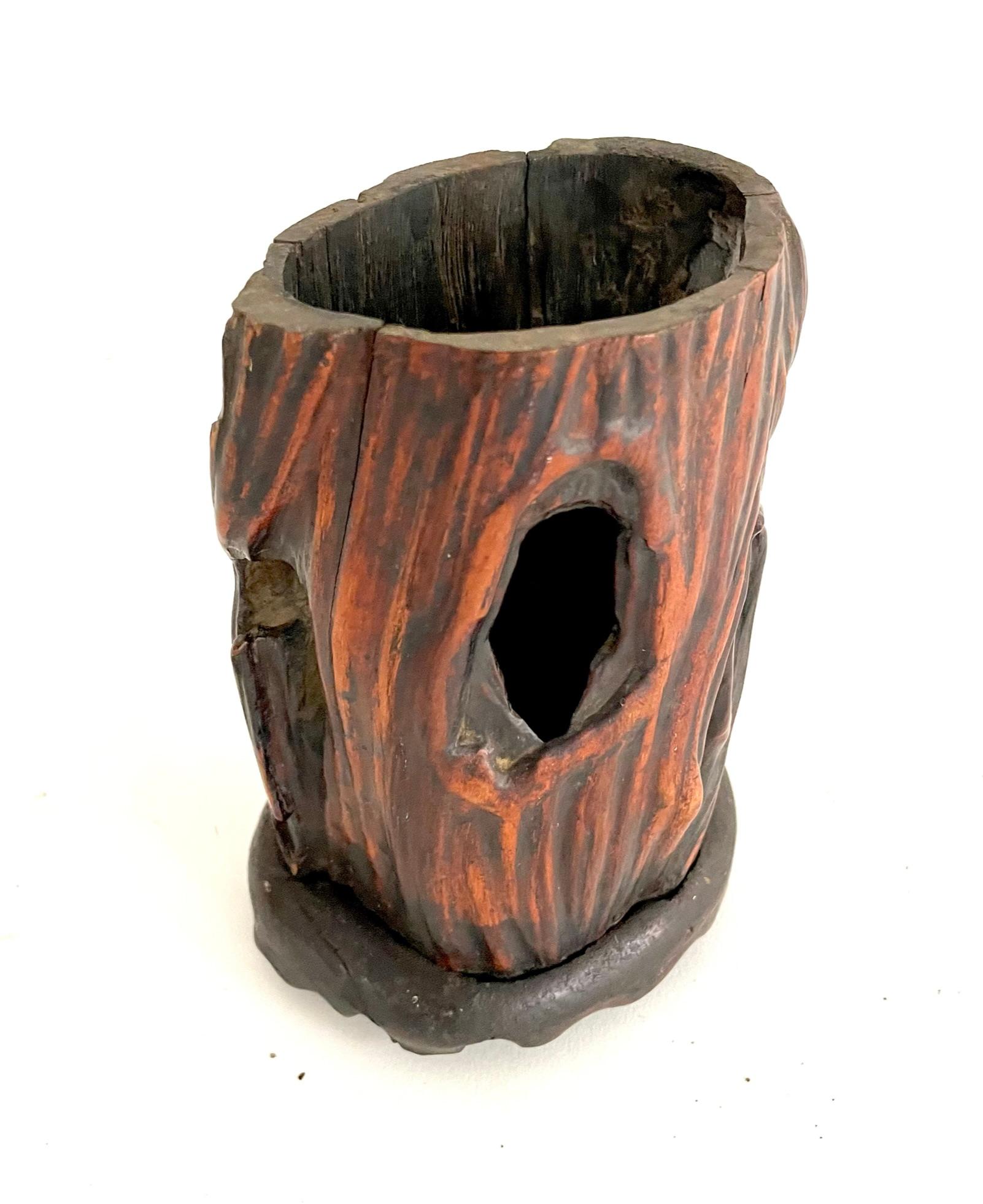 19th Century Chinese Root Wood Calligraphy Brush Pot For Sale 10