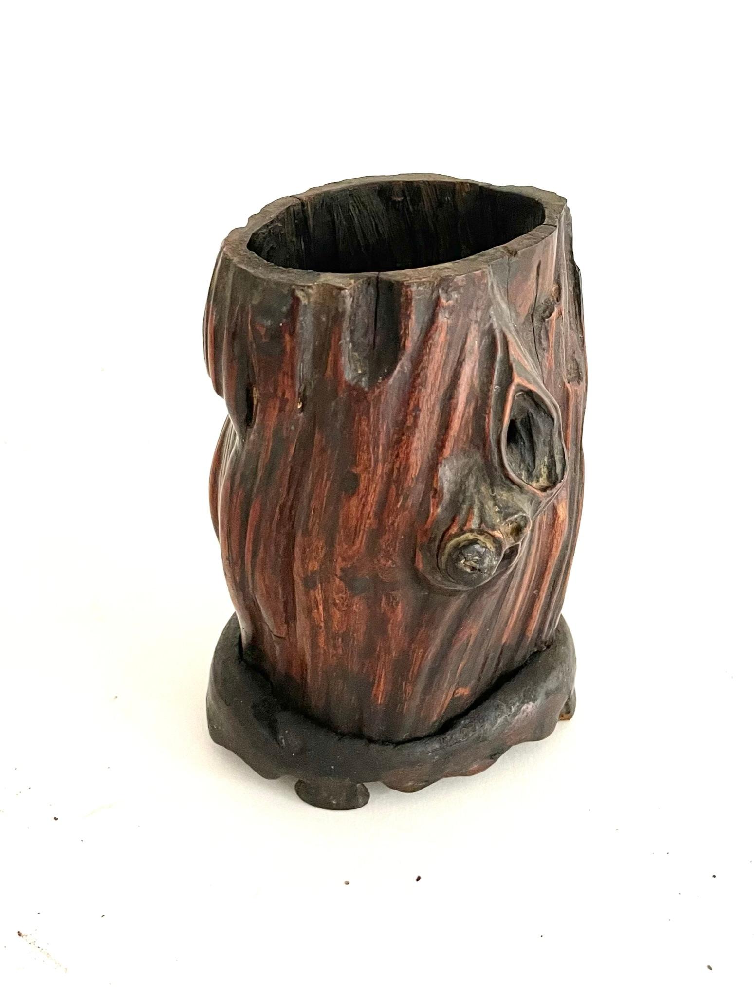 19th Century Chinese Root Wood Calligraphy Brush Pot For Sale 2